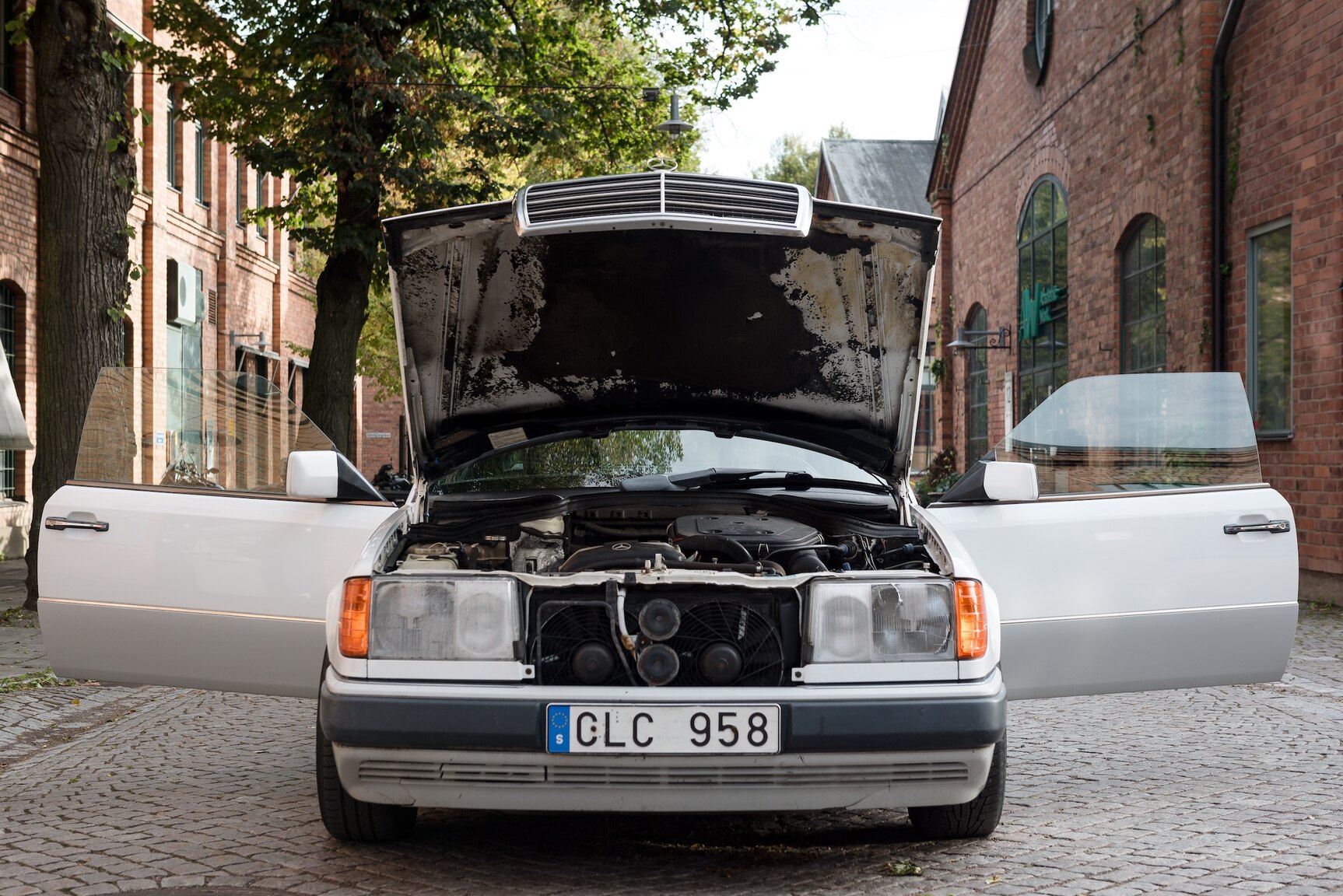 Image of 1992 Mercedes-Benz 300CE-24V  mechanics