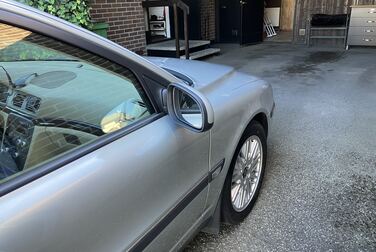 Exteriörbild på 1999 Volvo S80