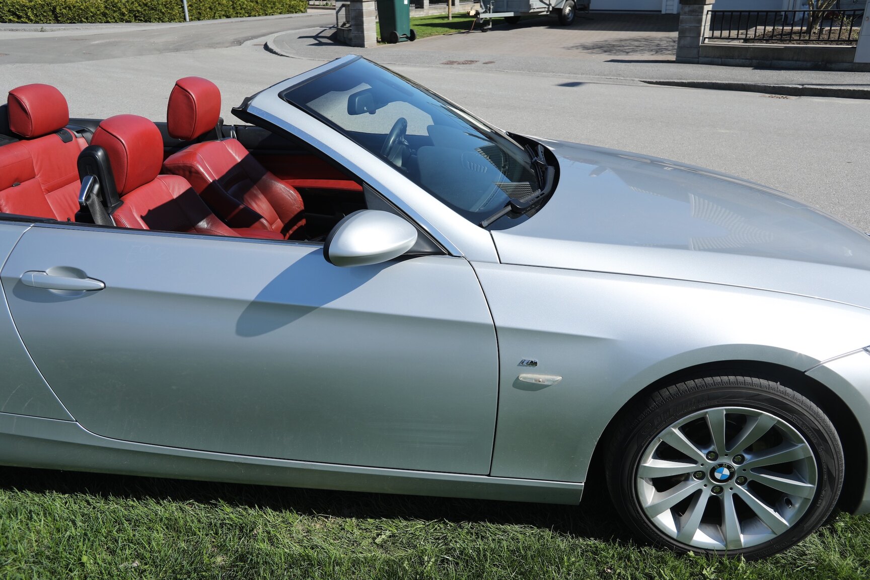 Aussenfoto 2008 BMW 325D Cabriolet