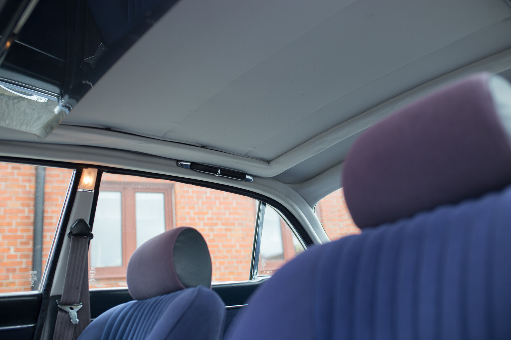 Innenraumfoto von 1975 JAGUAR XJ6  (48)