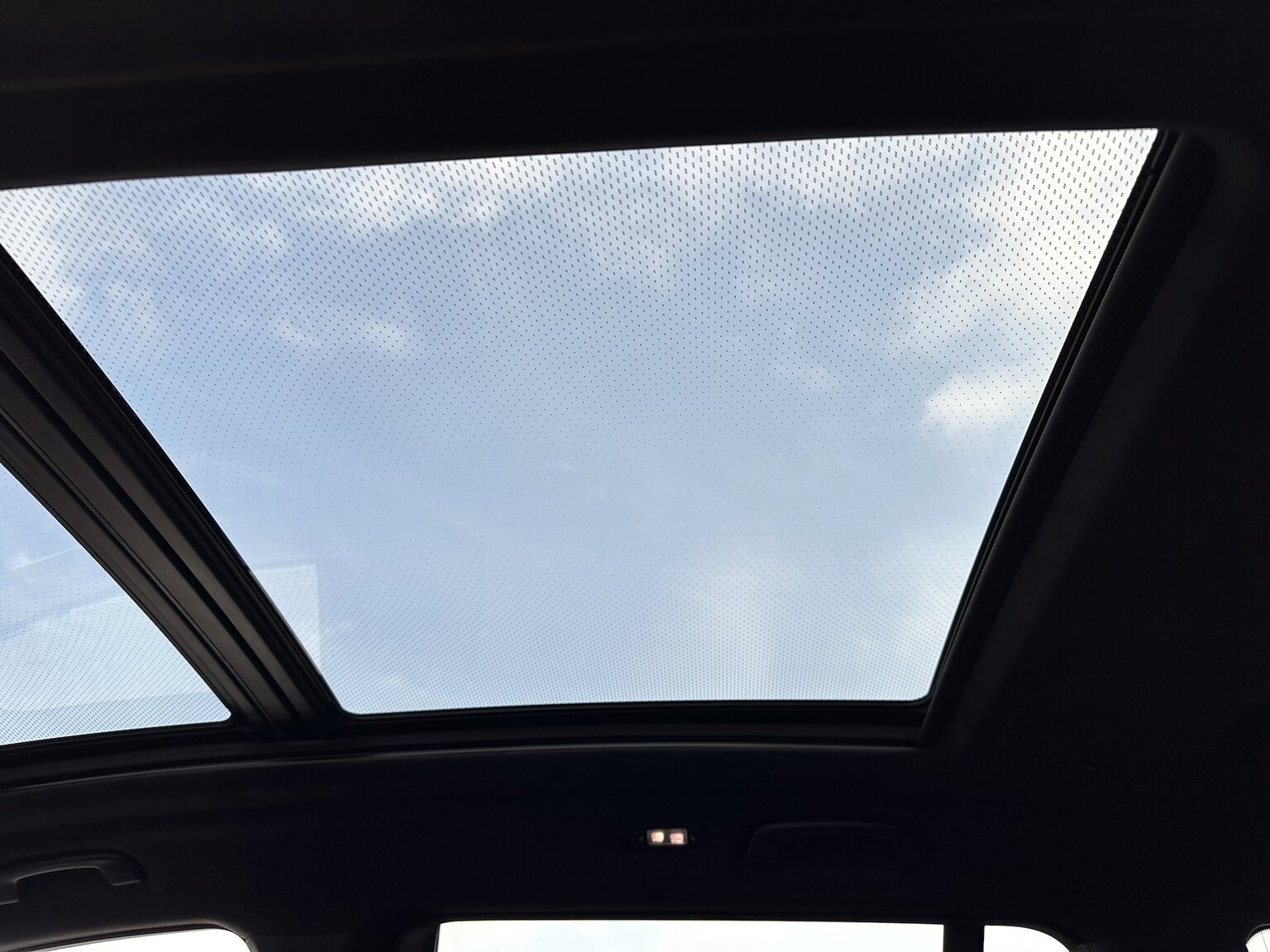 Interior image of 2022 ALPINA XB7