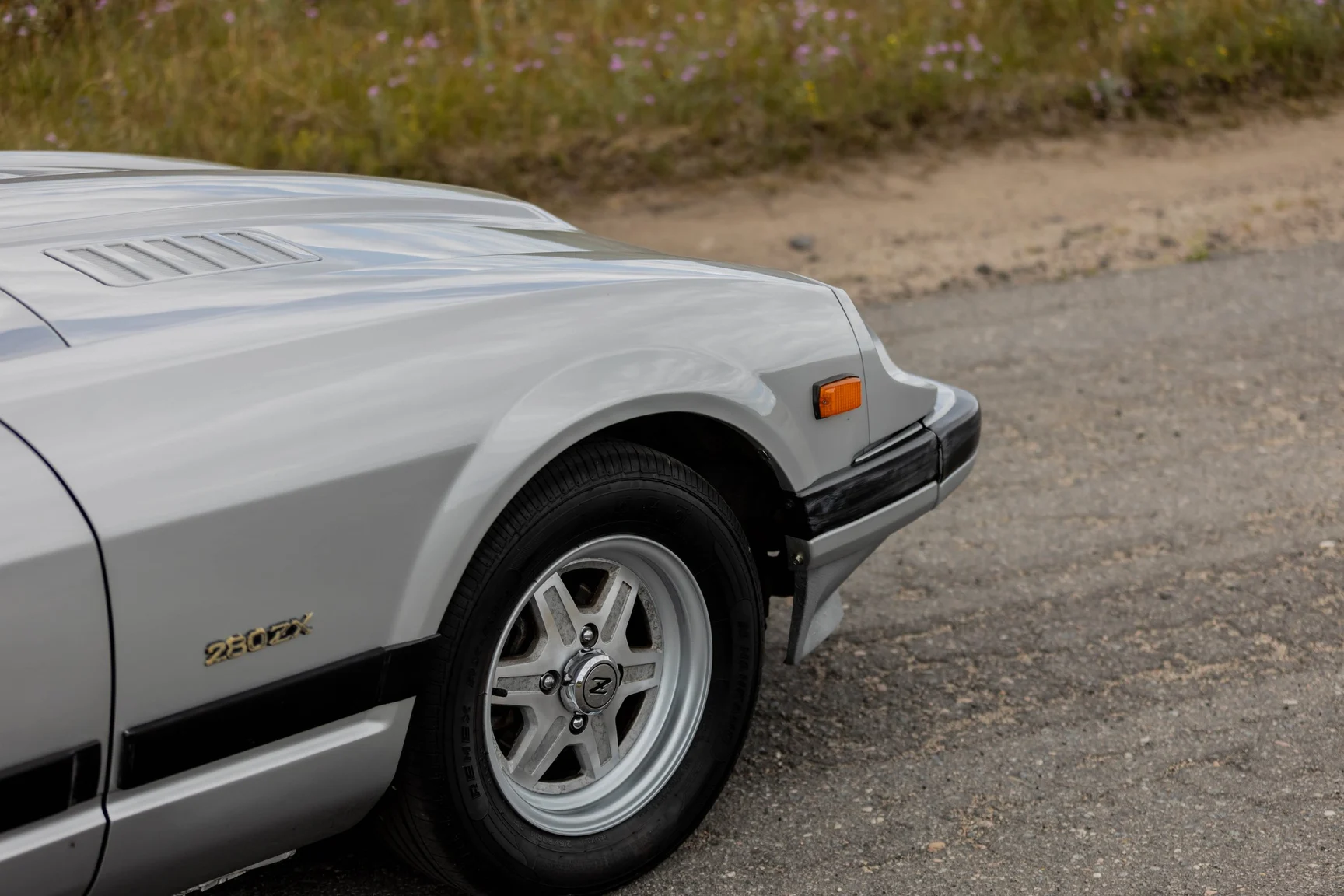 Exterior image of 1982 Datsun 280ZX (16)