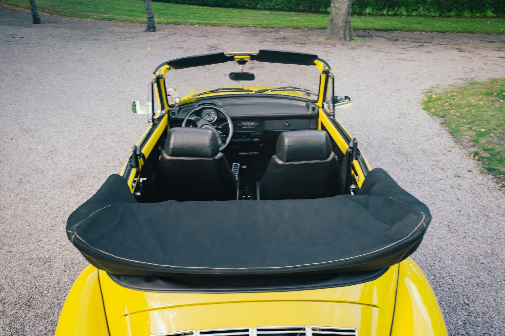 Interiörbild 1973 Volkswagen Bubbla Karmann 1303 LS (41)