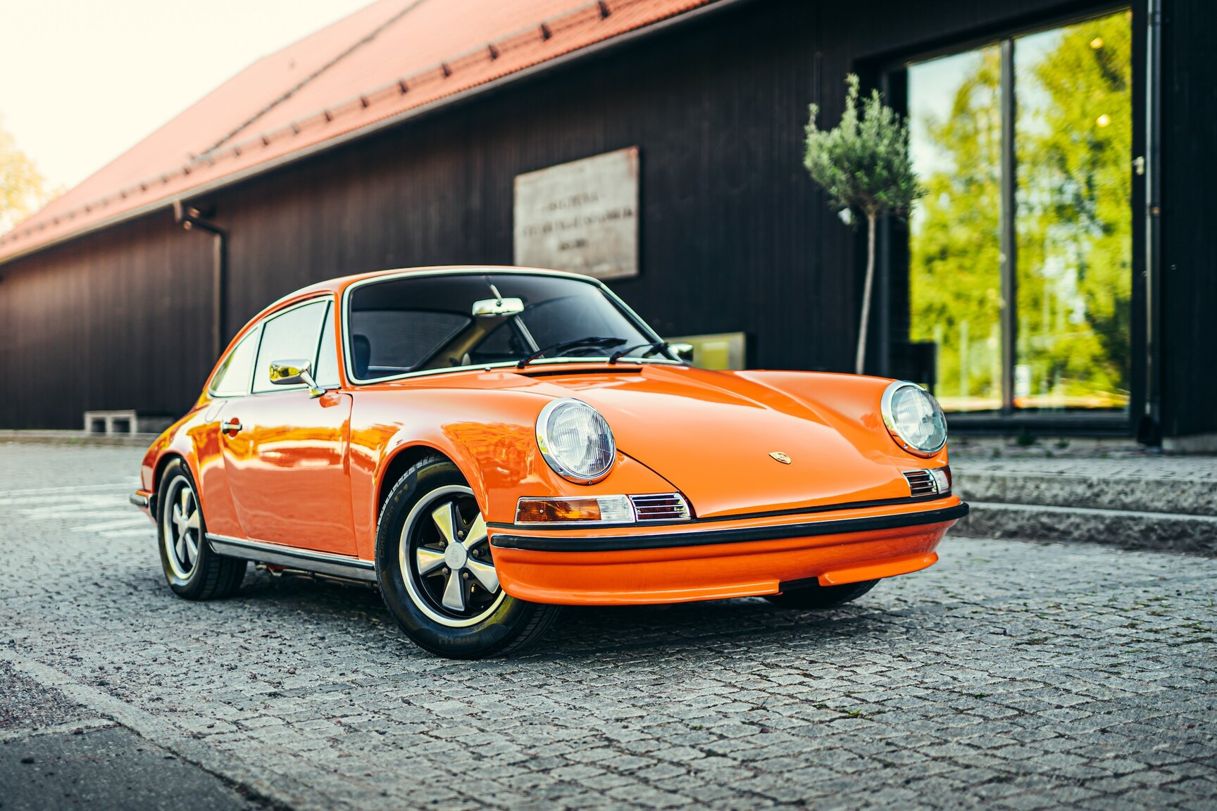 Exteriörbild på 1972 Porsche 911E