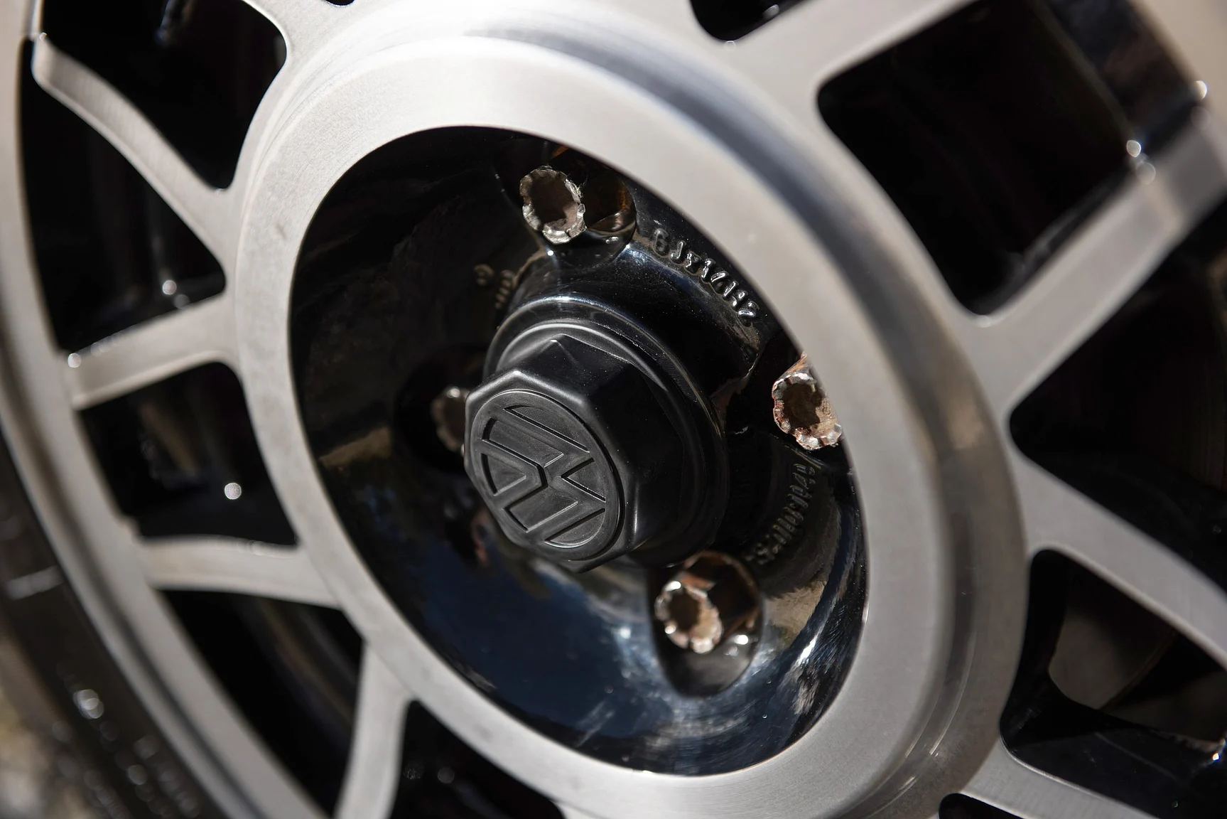 Aussenfoto 1984 Volkswagen Golf GTI "Special" (54)