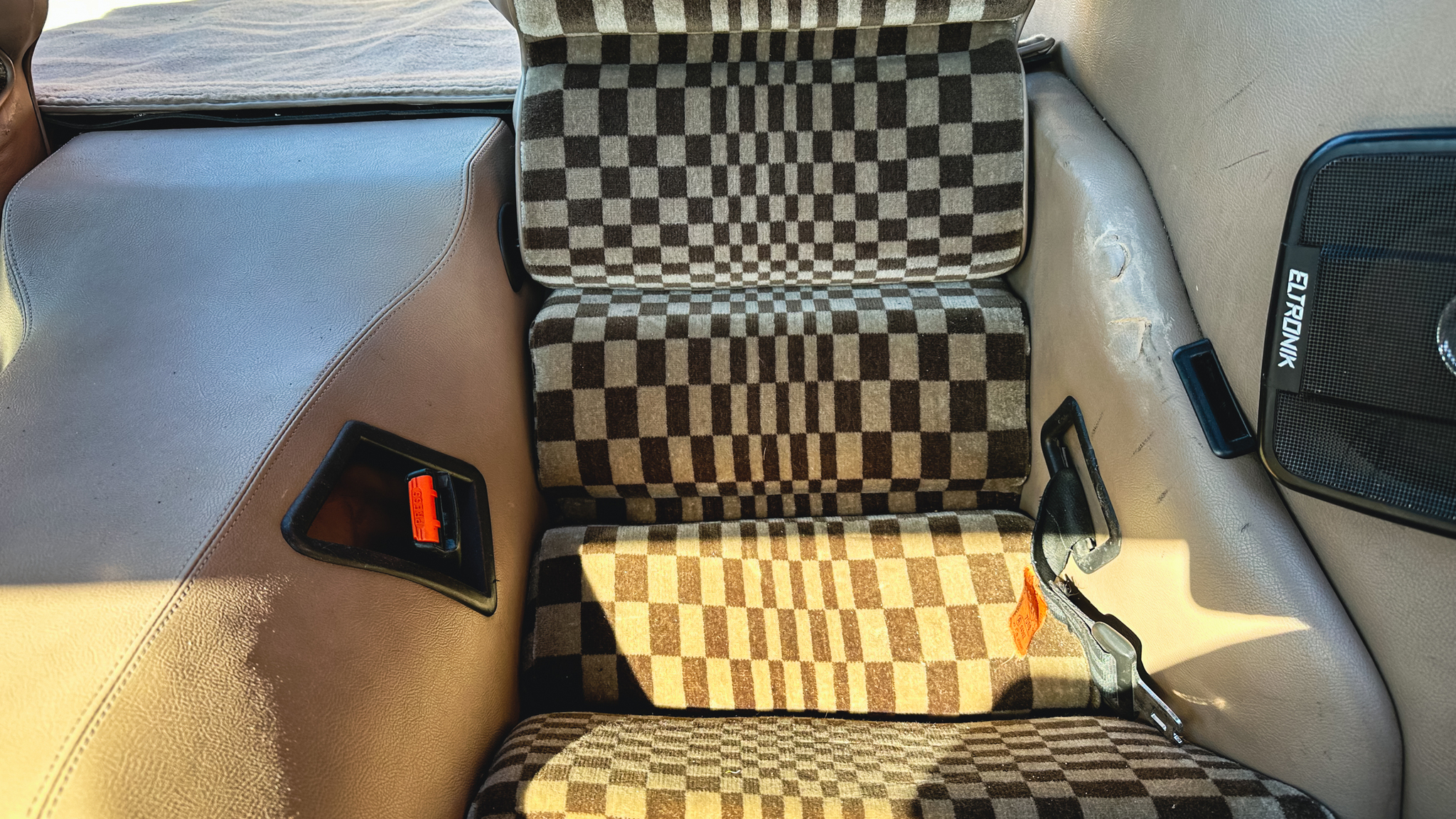 Interiörbild 1983 Porsche 928 S (9)