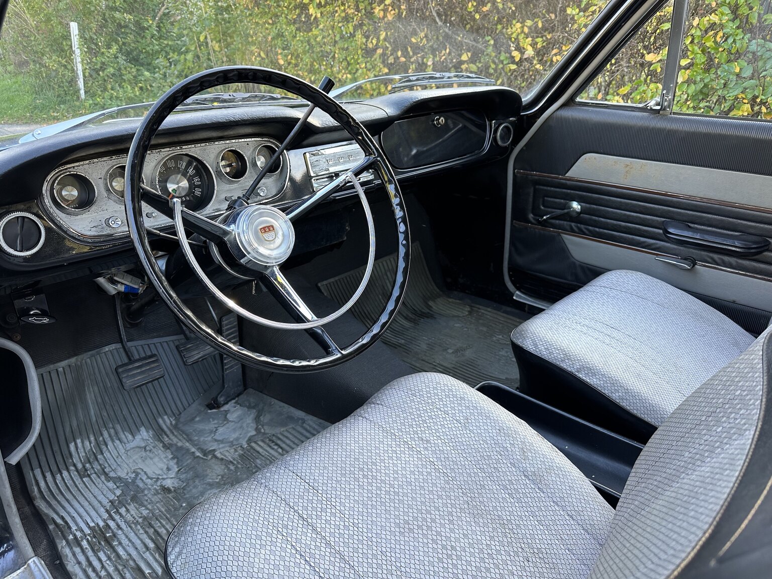 Interiörbild 1965 Ford Taunus 17M (1)