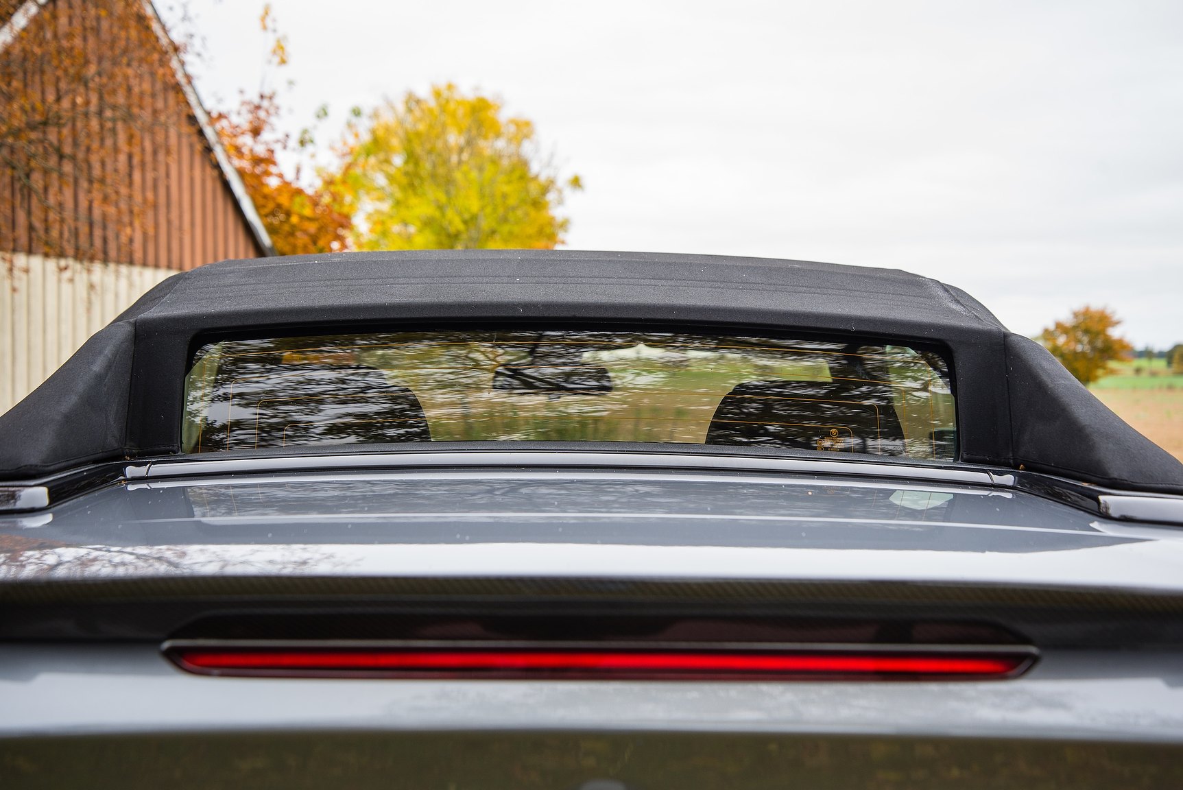 Exterior image of 2014 BMW M6C