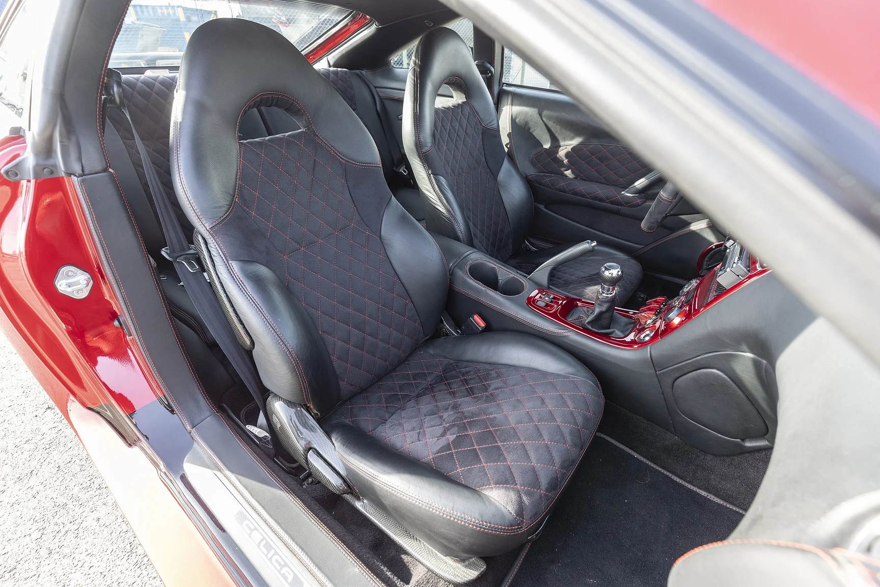 Innenraumfoto von 2002 Toyota Celica APR GT300 - NO RESERVE (5)