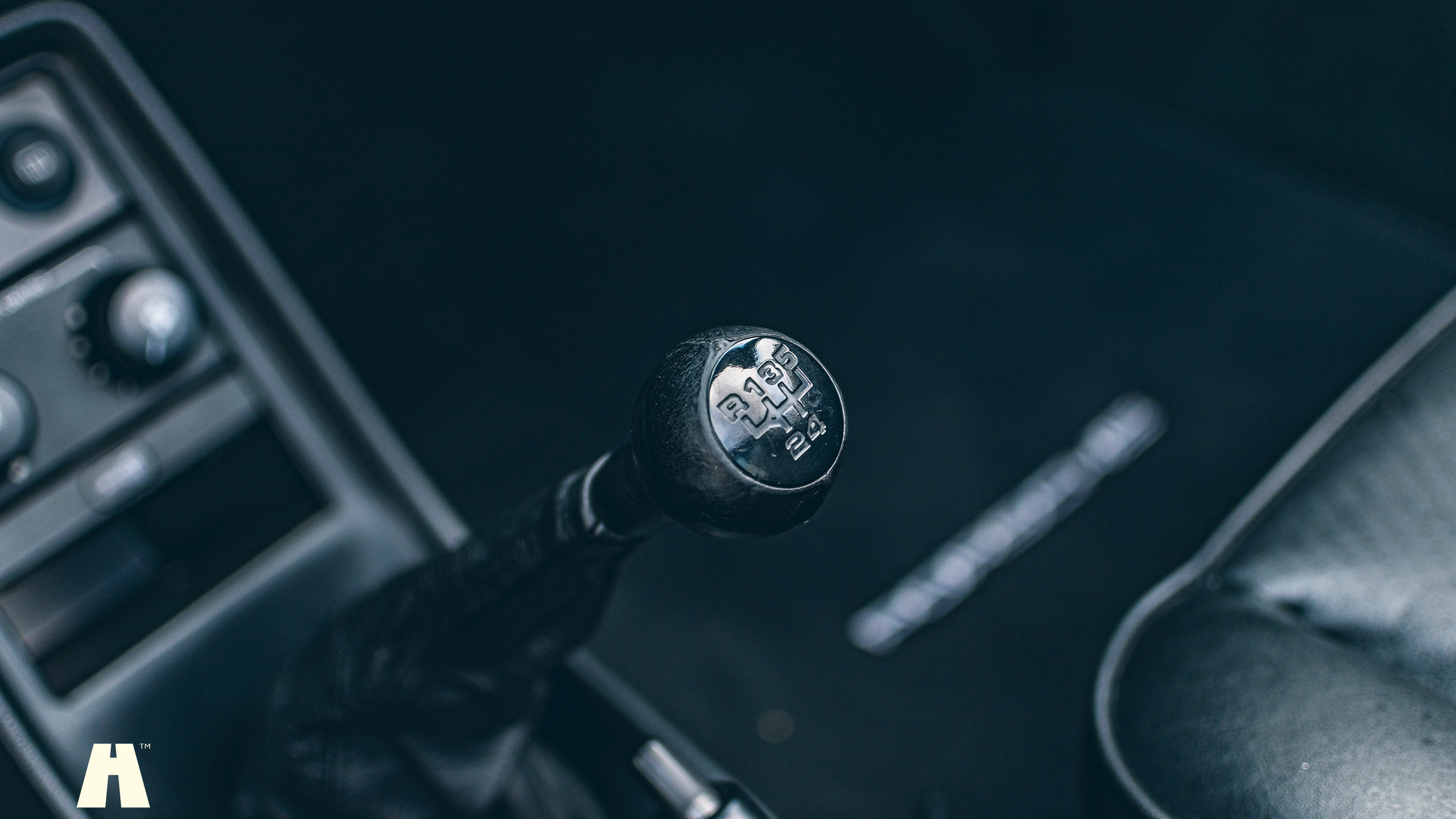 Interior image of 1989 Porsche 911 Carrera 3.2 Targa (20)