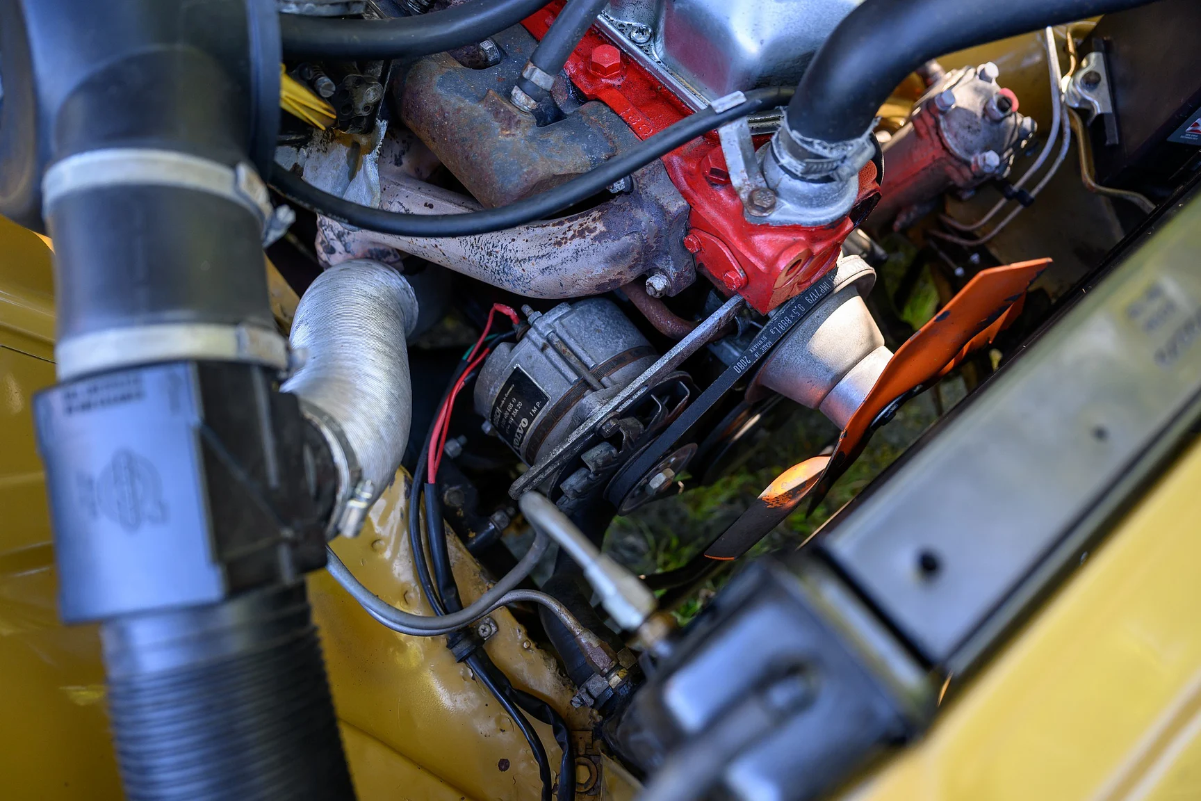 Image of 1971 Volvo 144 2.0 Automatic (6) mechanics