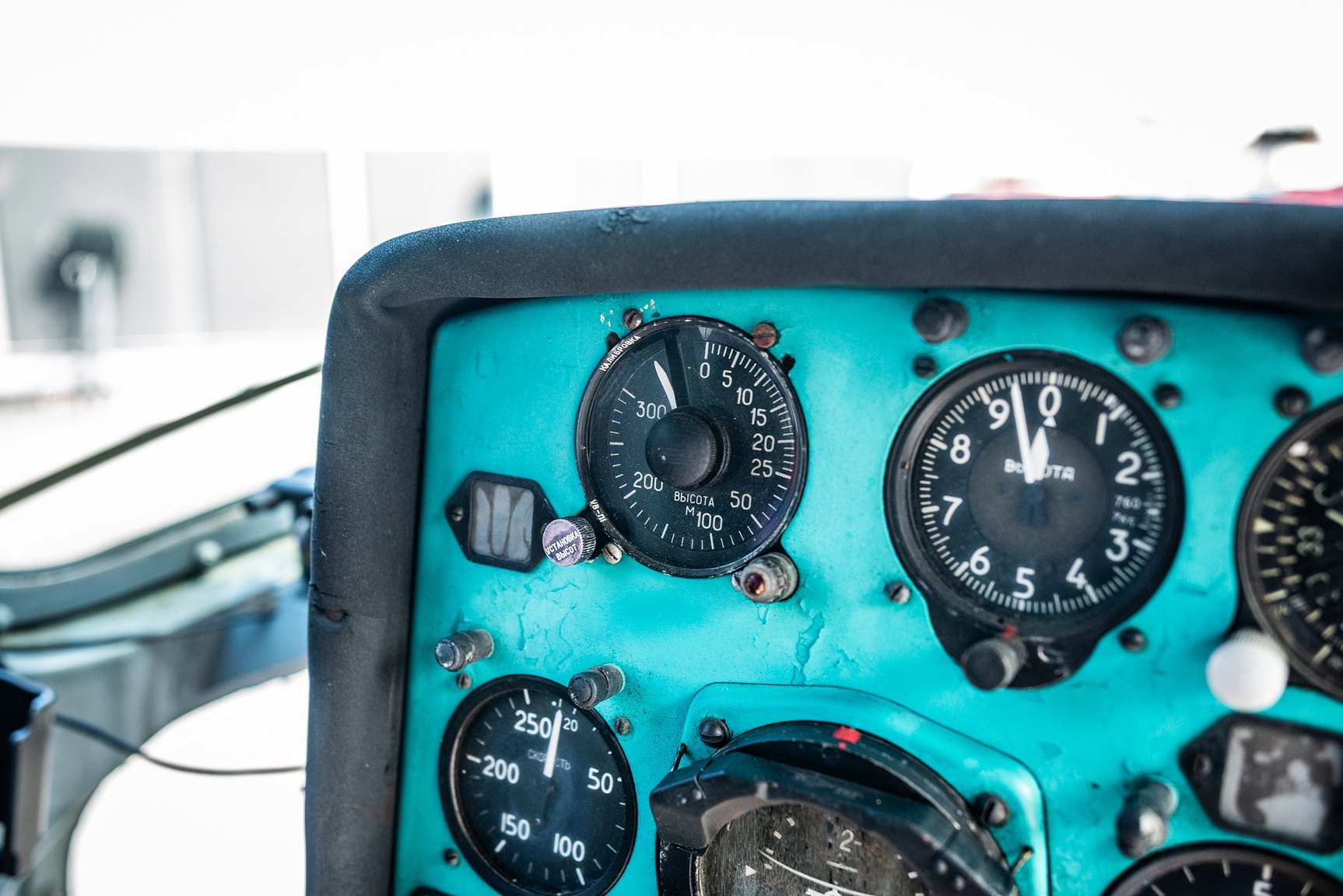 Interiörbild 1974 MIL Mi-2