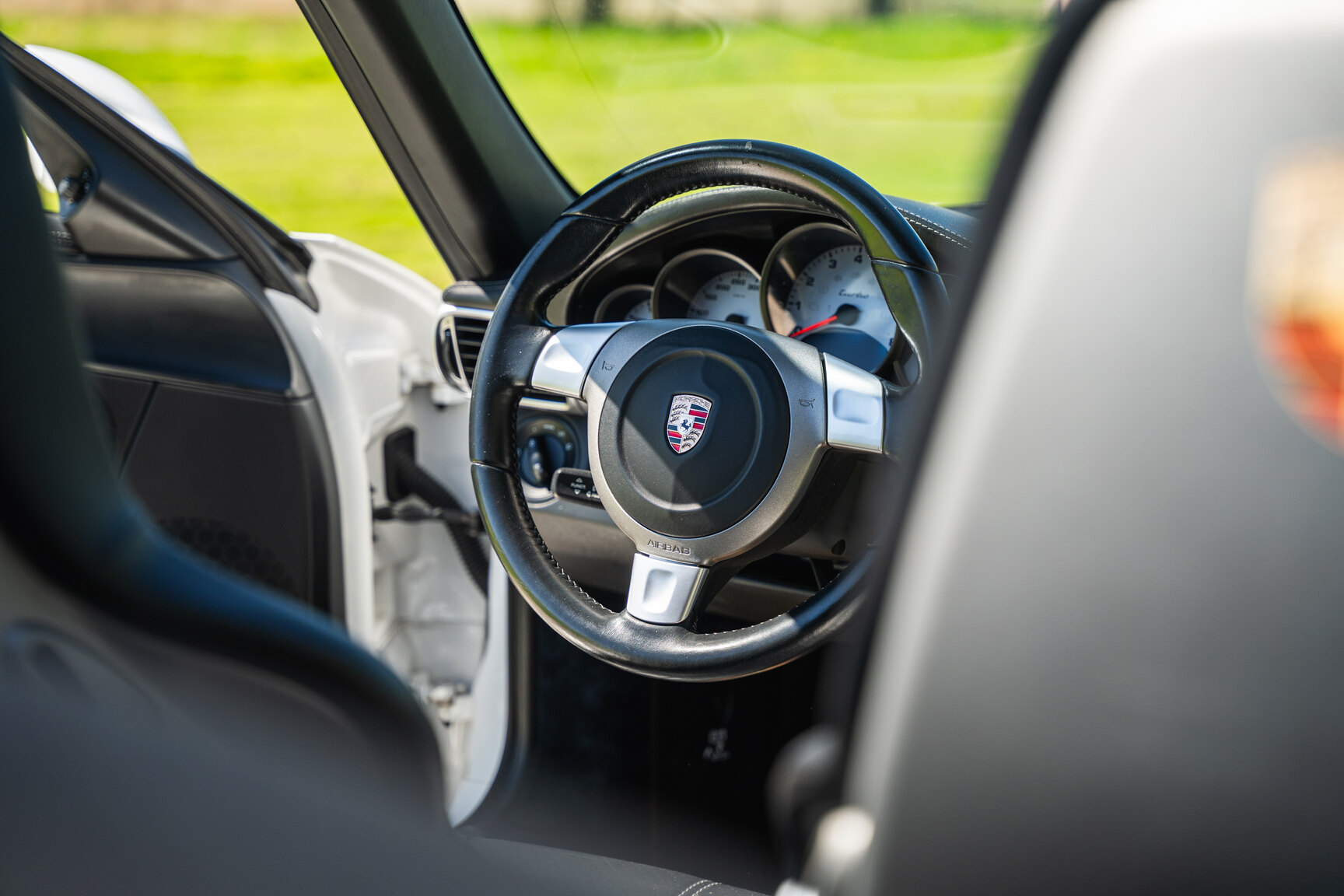 Interior image of 2008 Porsche 911 Turbo Cabriolet (22)