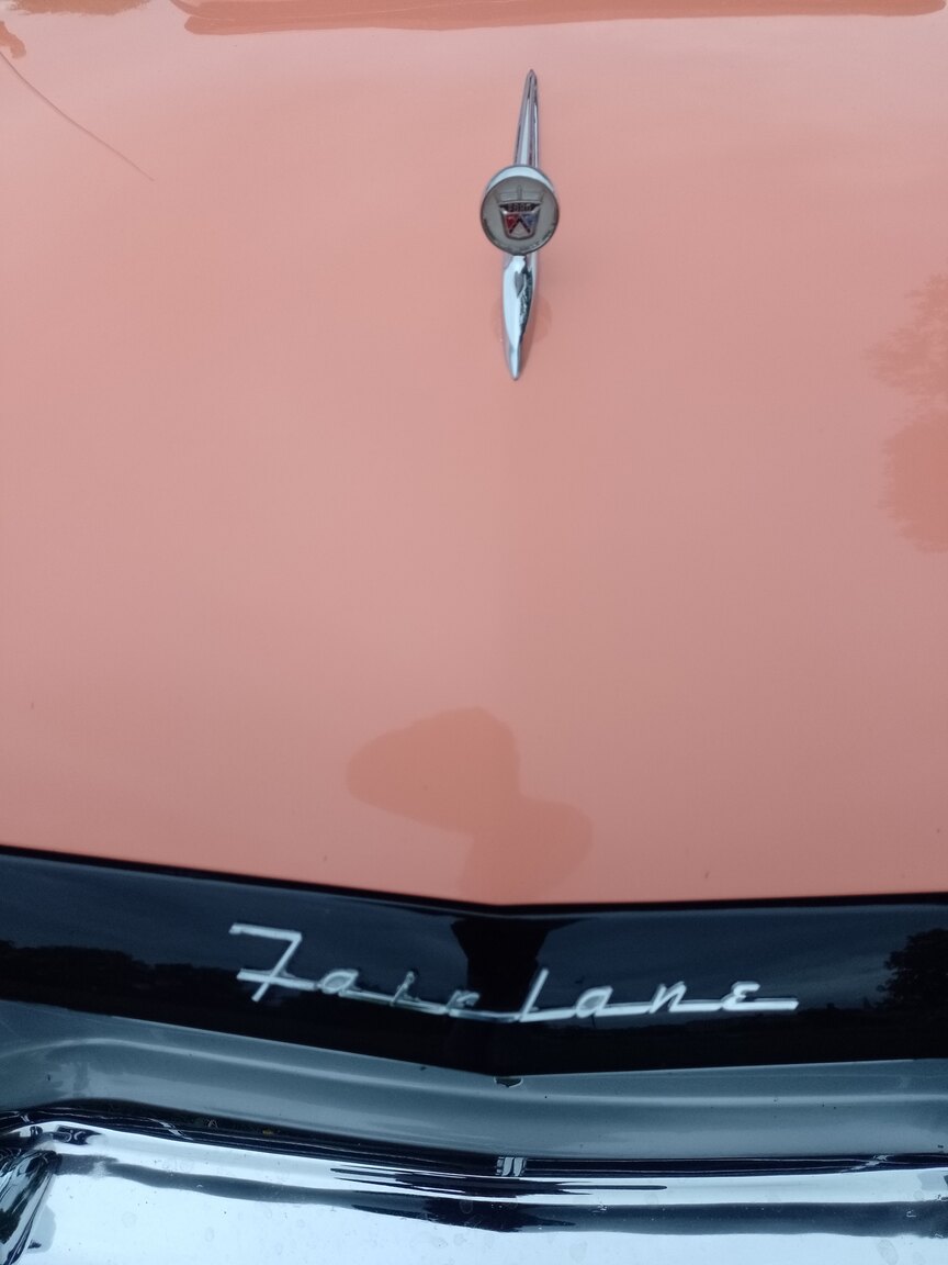 Aussenfoto 1957 Ford Fairlane 500 Skyliner Retract