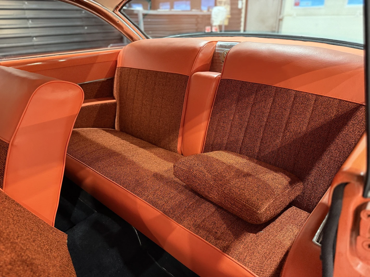 Innenraumfoto von 1956 Mercury Montclair Sport Sedan (15)