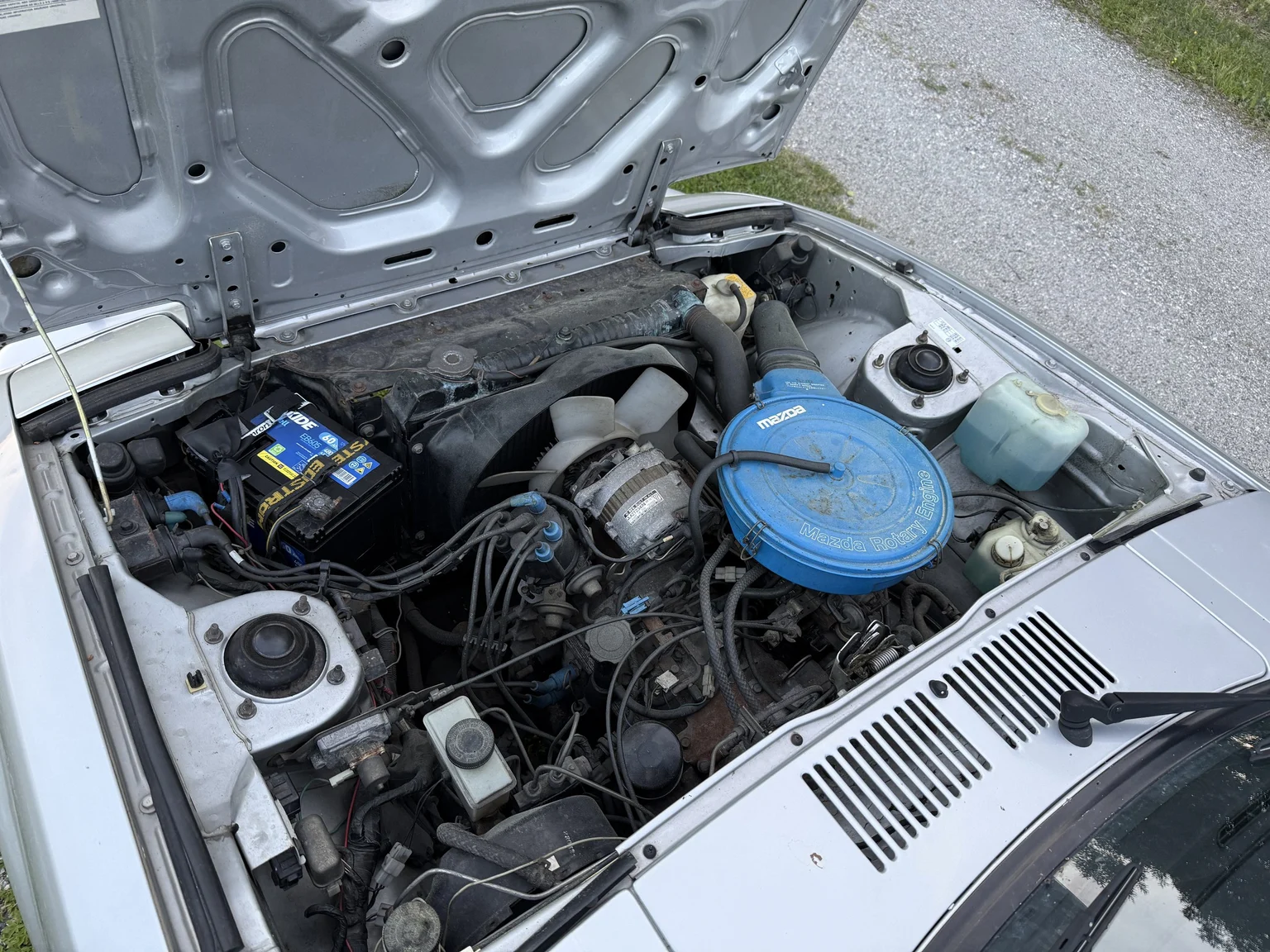 Image of 1983 Mazda RX-7 mechanics (2)