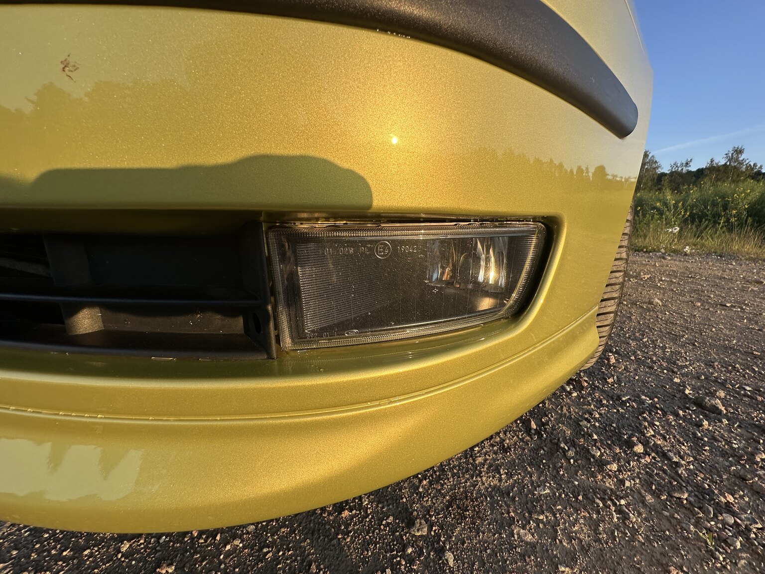 Exterior image of 2004 SAAB 9.3 Aero Convertible 2.0T