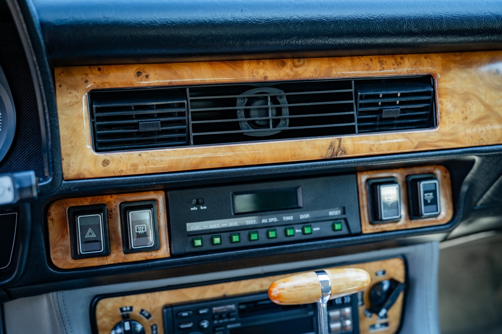 Interior image of 1985 Jaguar XJ-S HE