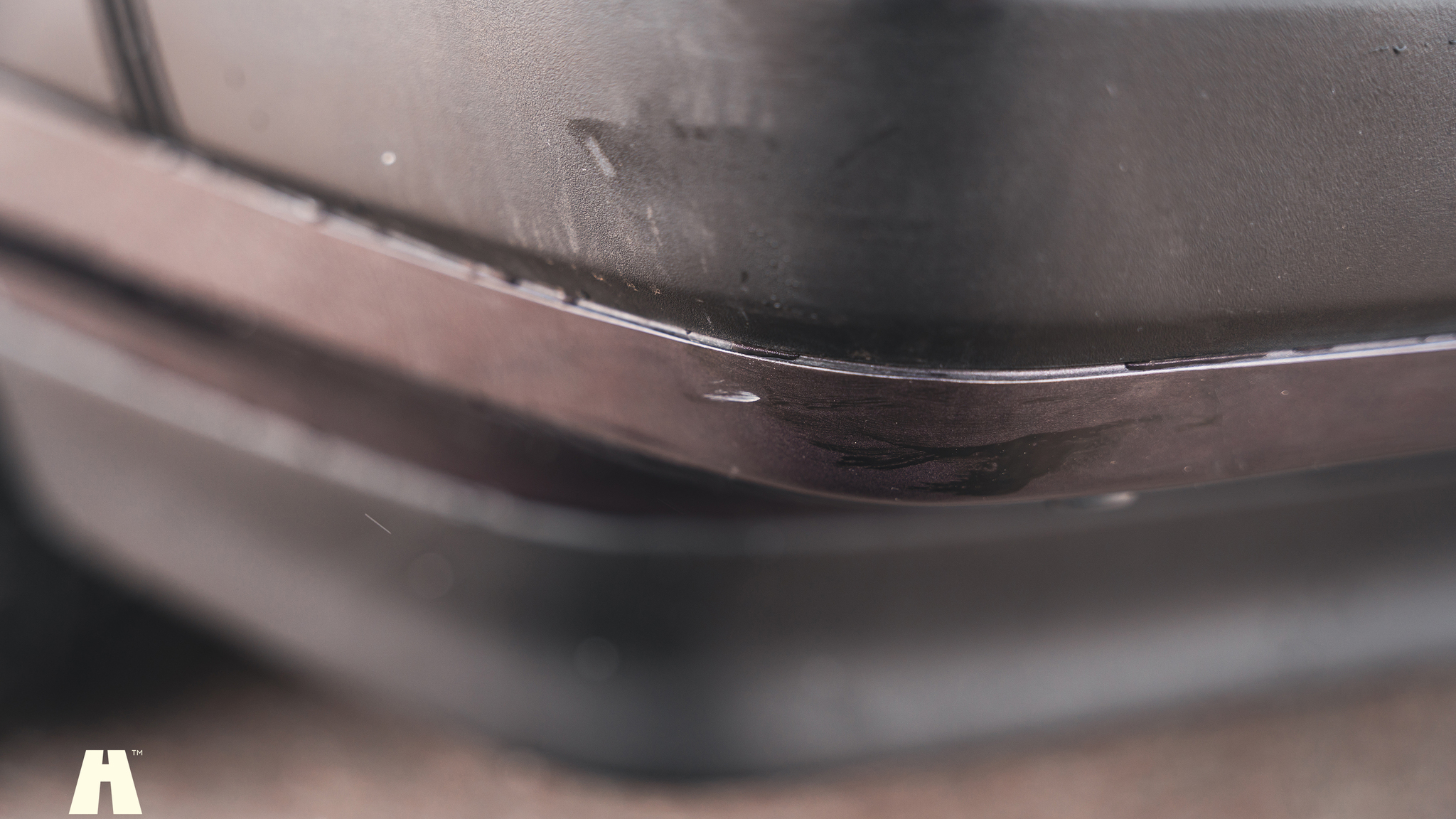 Exterior image of 1995 Volvo 940 SE