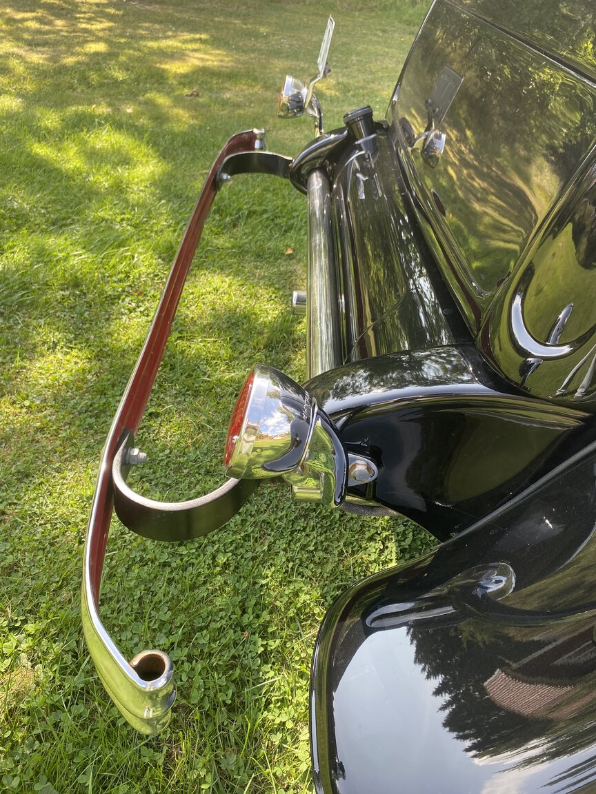 Aussenfoto 1932 Ford 32 deuce sport coupé (Hot Rod)