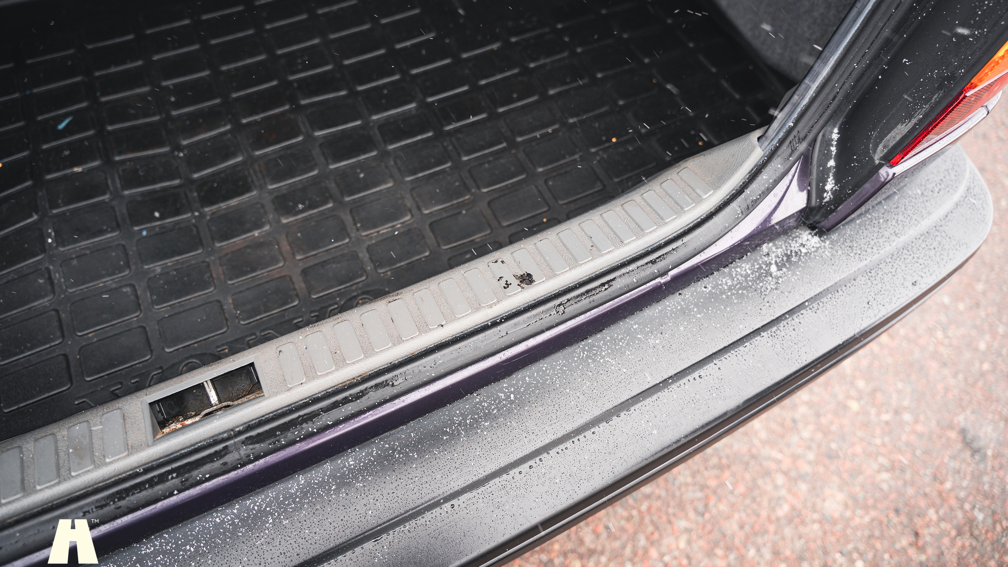 Interior image of 1995 Volvo 940 SE