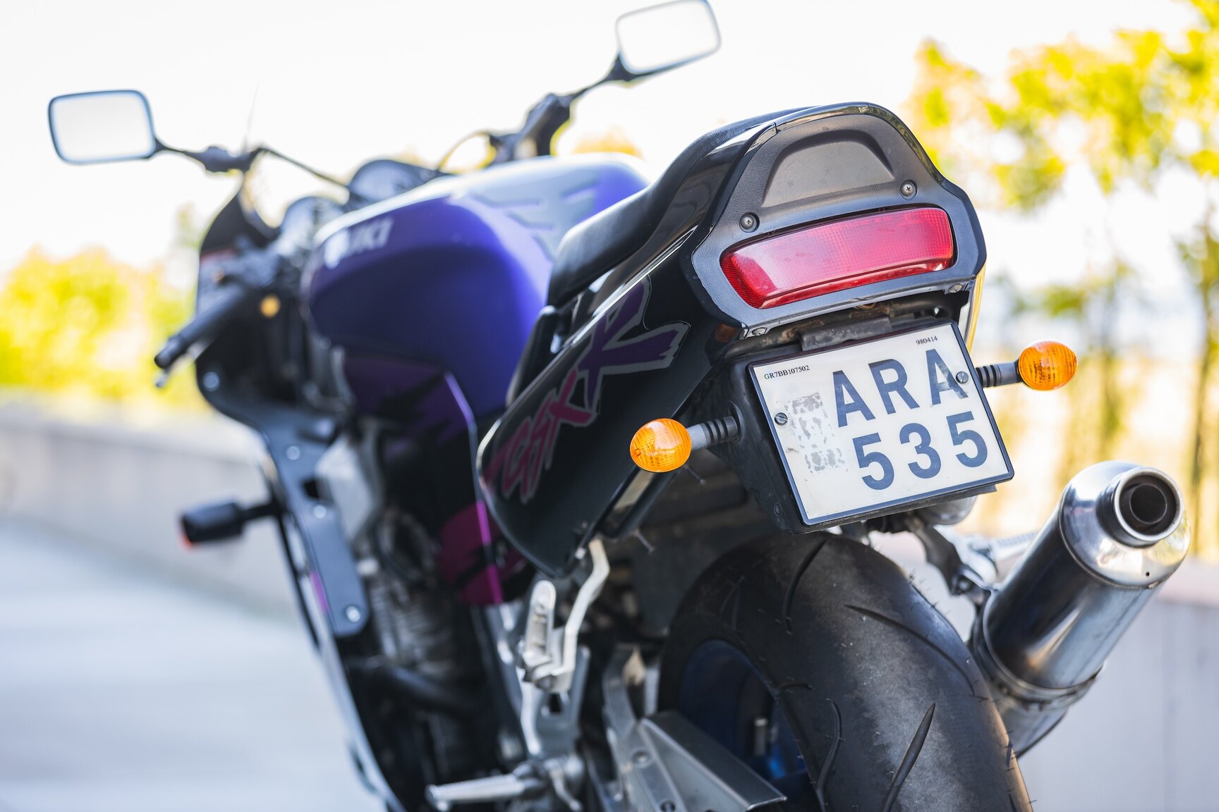 Exteriörbild på 1994 Suzuki GSX-R750 (9)