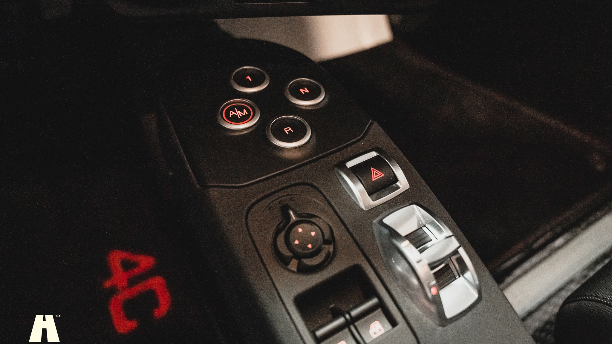 Interior image of 2016 Alfa Romeo 4C (46)
