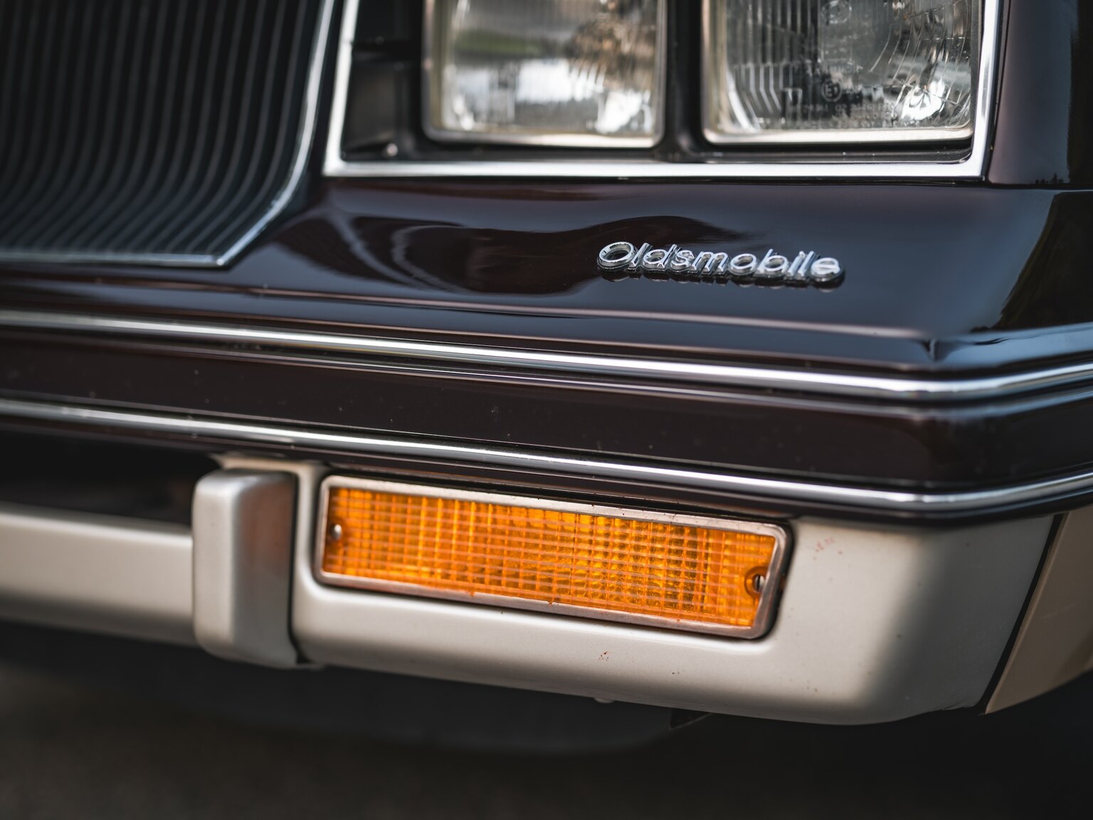 Exteriörbild på 1986 Oldsmobile Cutlass 442