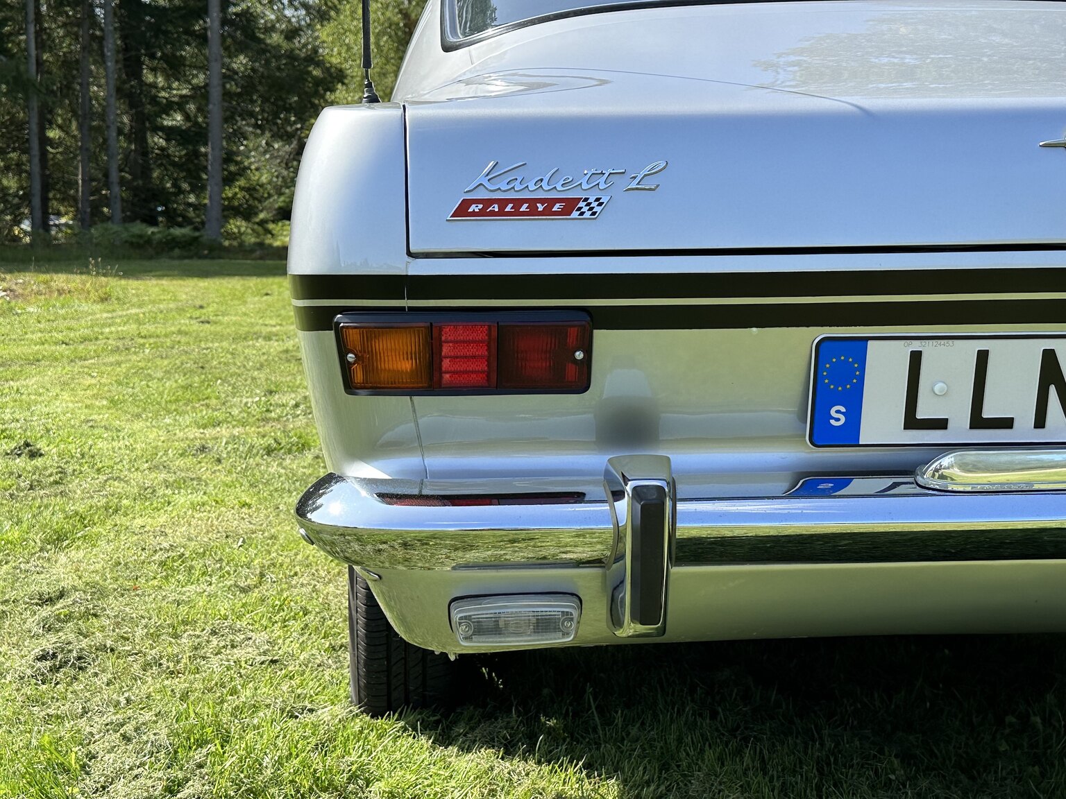 Exteriörbild på 1967 Opel Kadett B Rallye