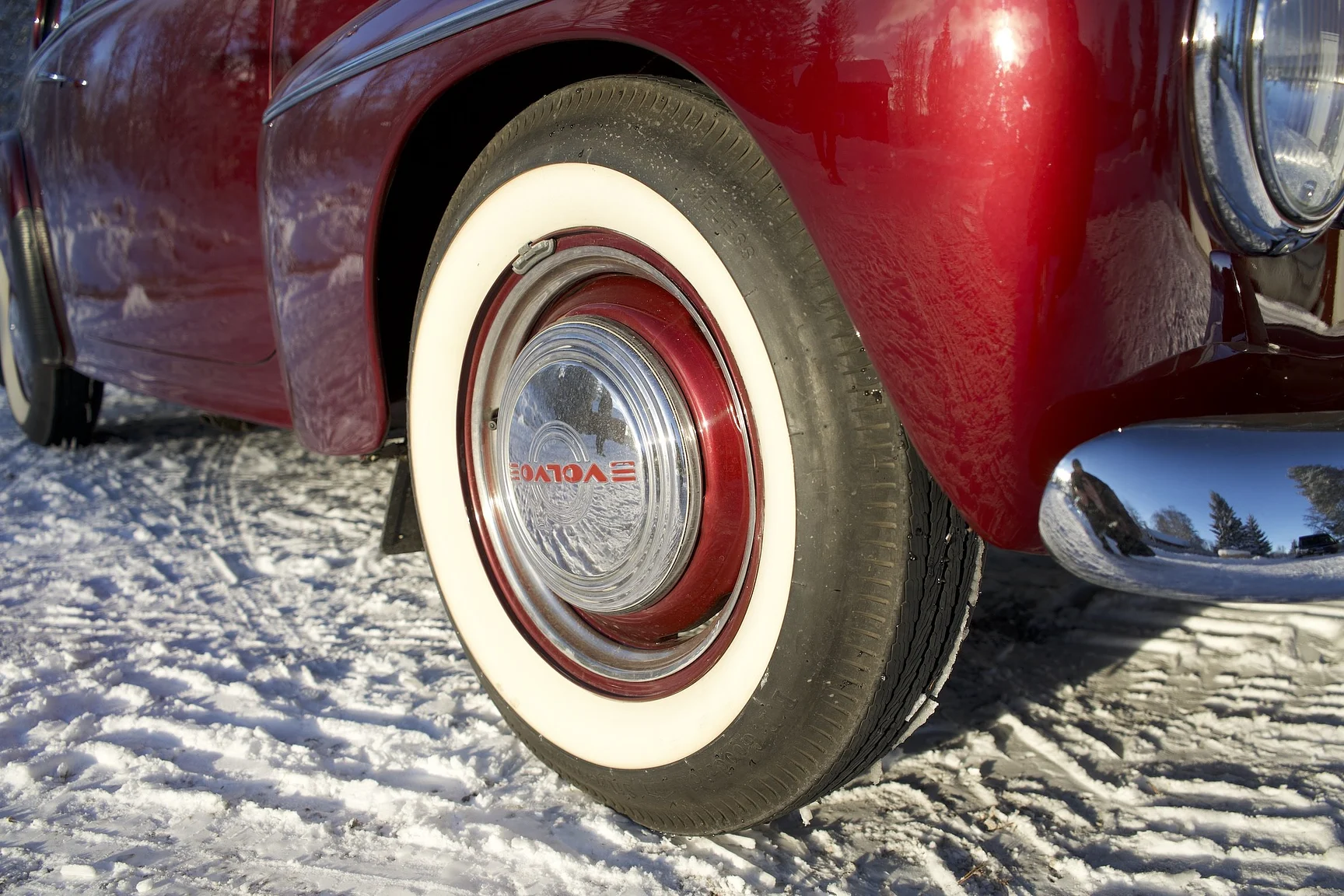 Exterior image of 1953 Volvo PV444 DS (70)