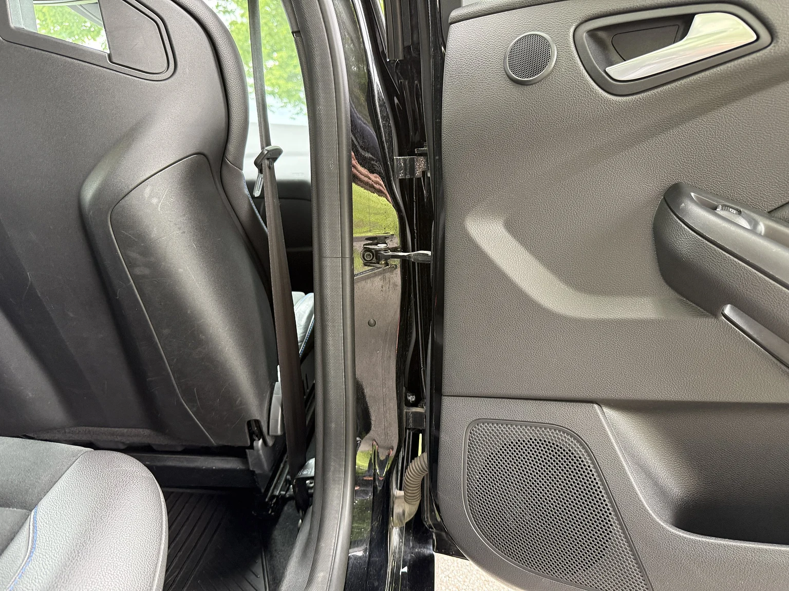 Interior image of 2016 Ford Focus RS (49)