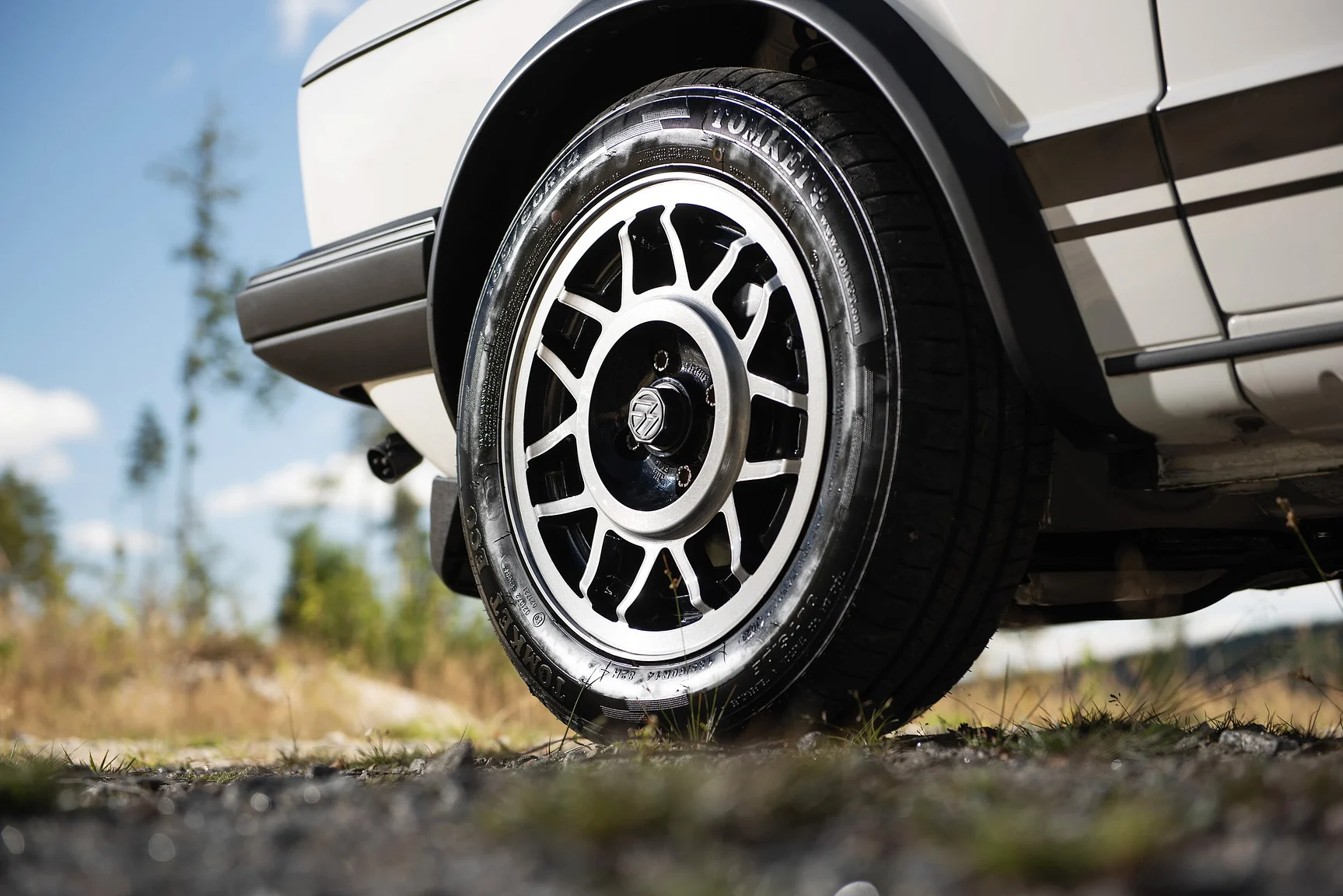 Exteriörbild på 1984 Volkswagen Golf GTI "Special" (53)