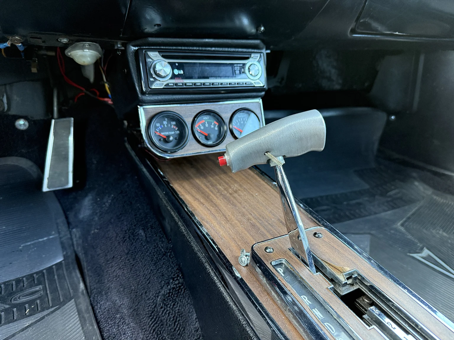 Innenraumfoto von 1967 Pontiac GTO Hardtop (49)