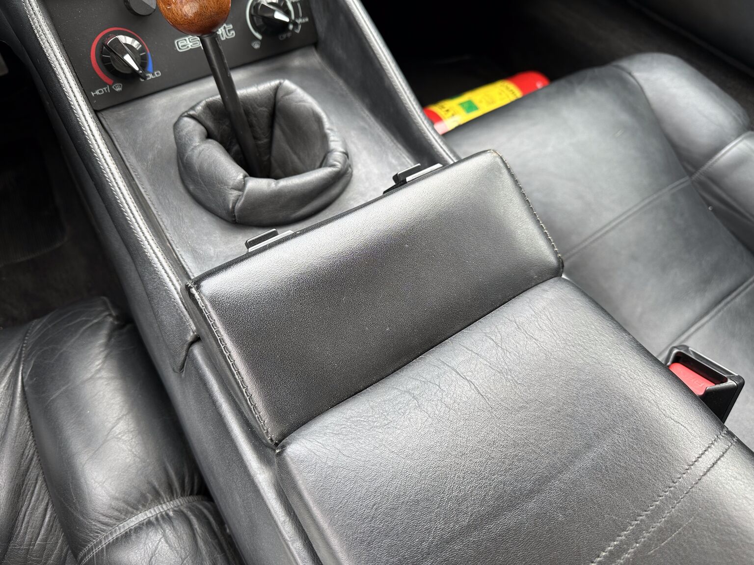 Interiörbild 1987 Lotus Esprit S3