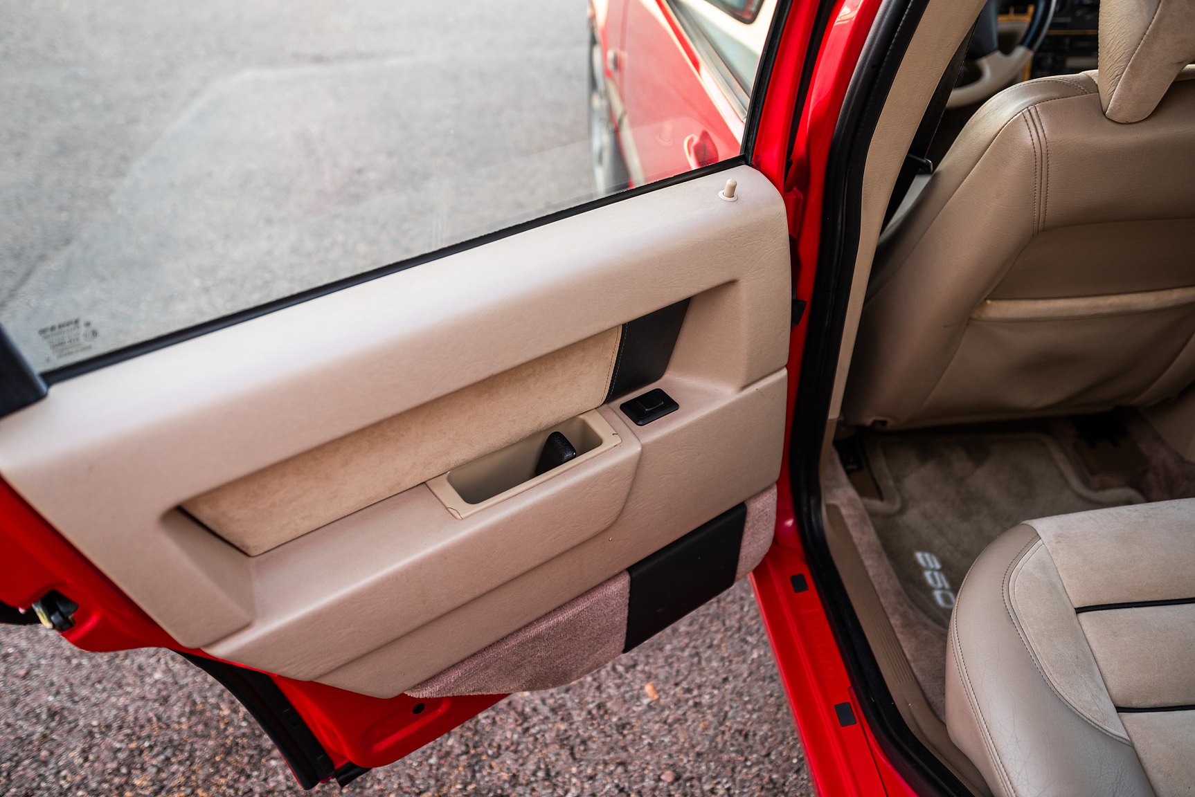 Interior image of 1996 Volvo 850 R