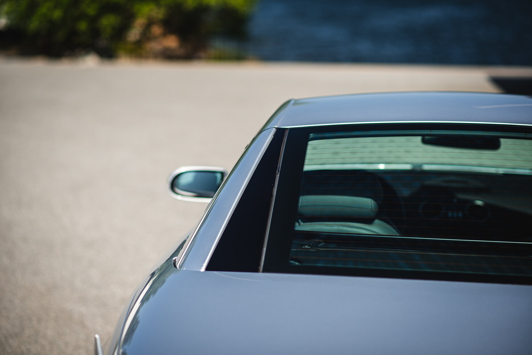 Exterior image of 2006 Mercedes-Benz SL 350