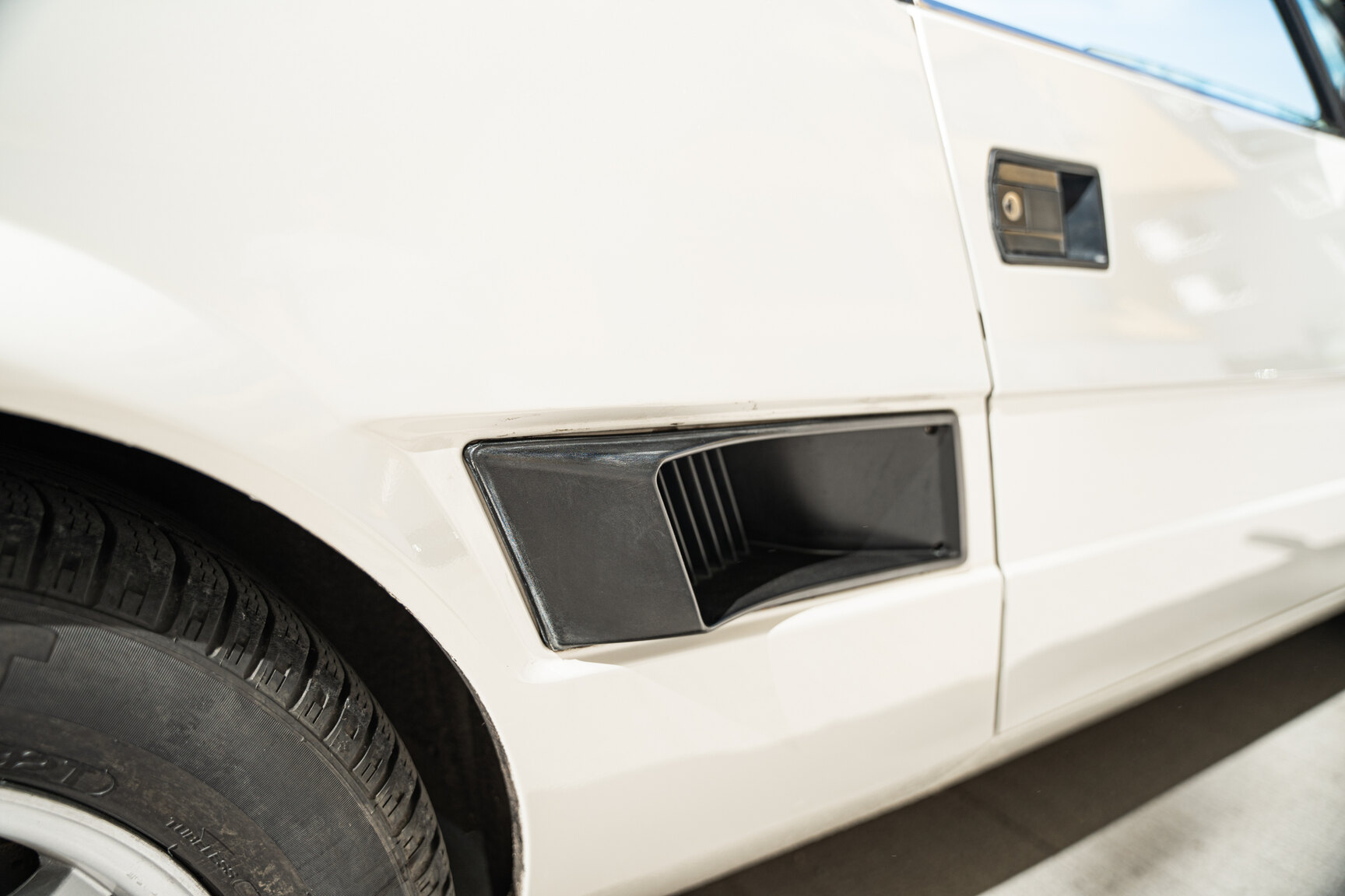Exteriörbild på 1984 Bertone X 1/9