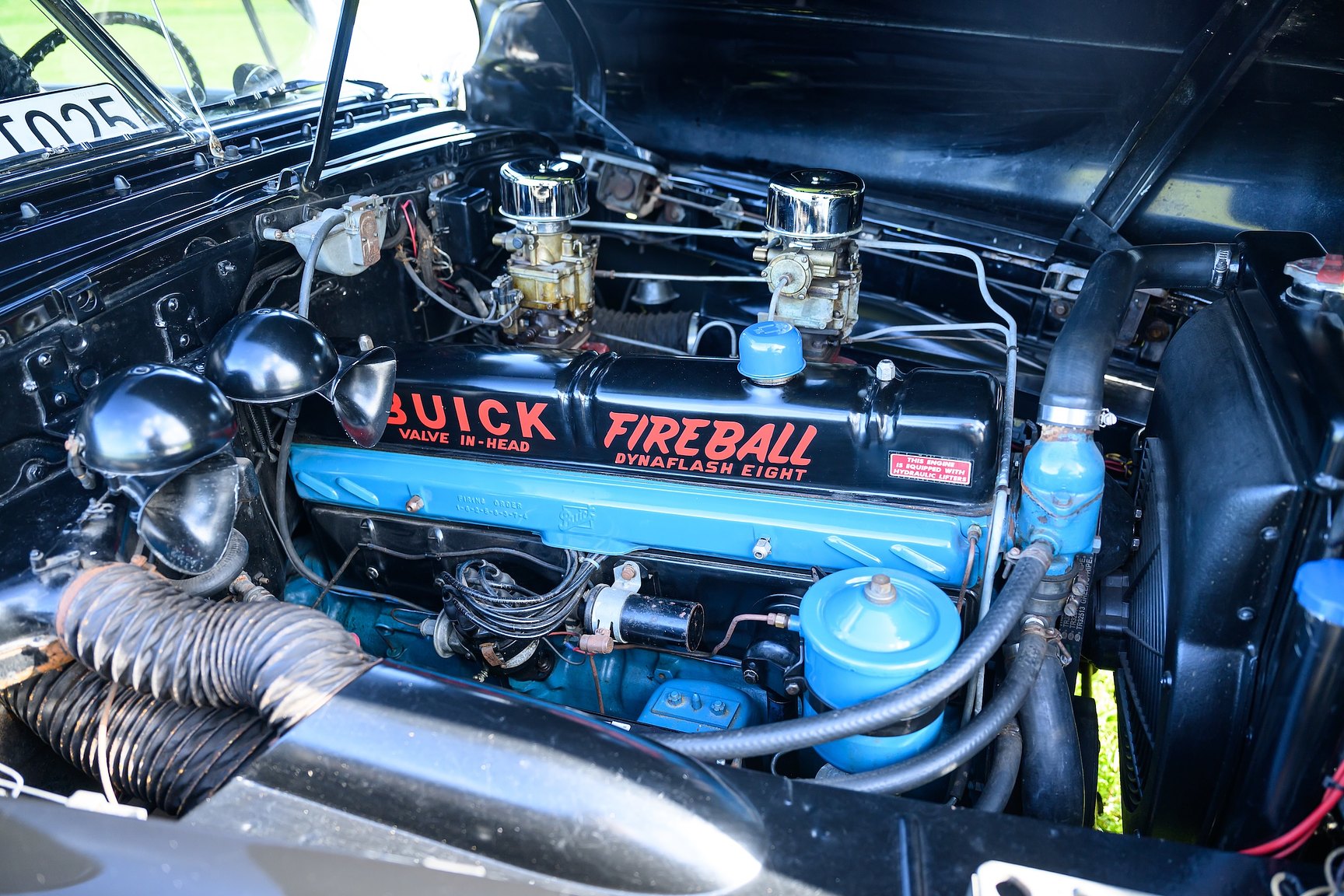 Image of 1949 Buick Eight Roadmaster mechanics