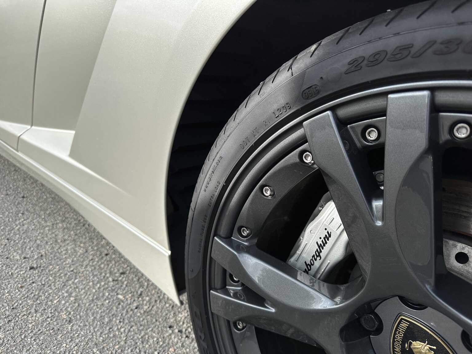 Exteriörbild på 2006 Lamborghini Gallardo SE