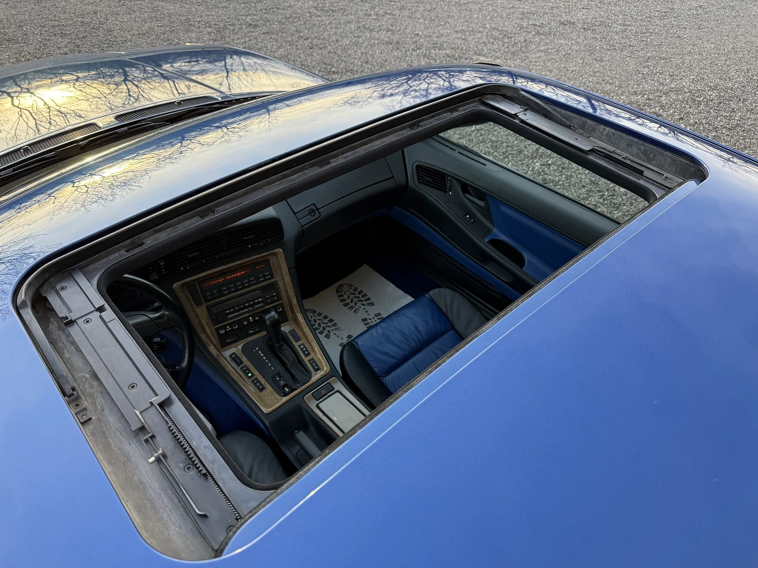 Exteriörbild på 1992 BMW 850iA - No Reserve (60)