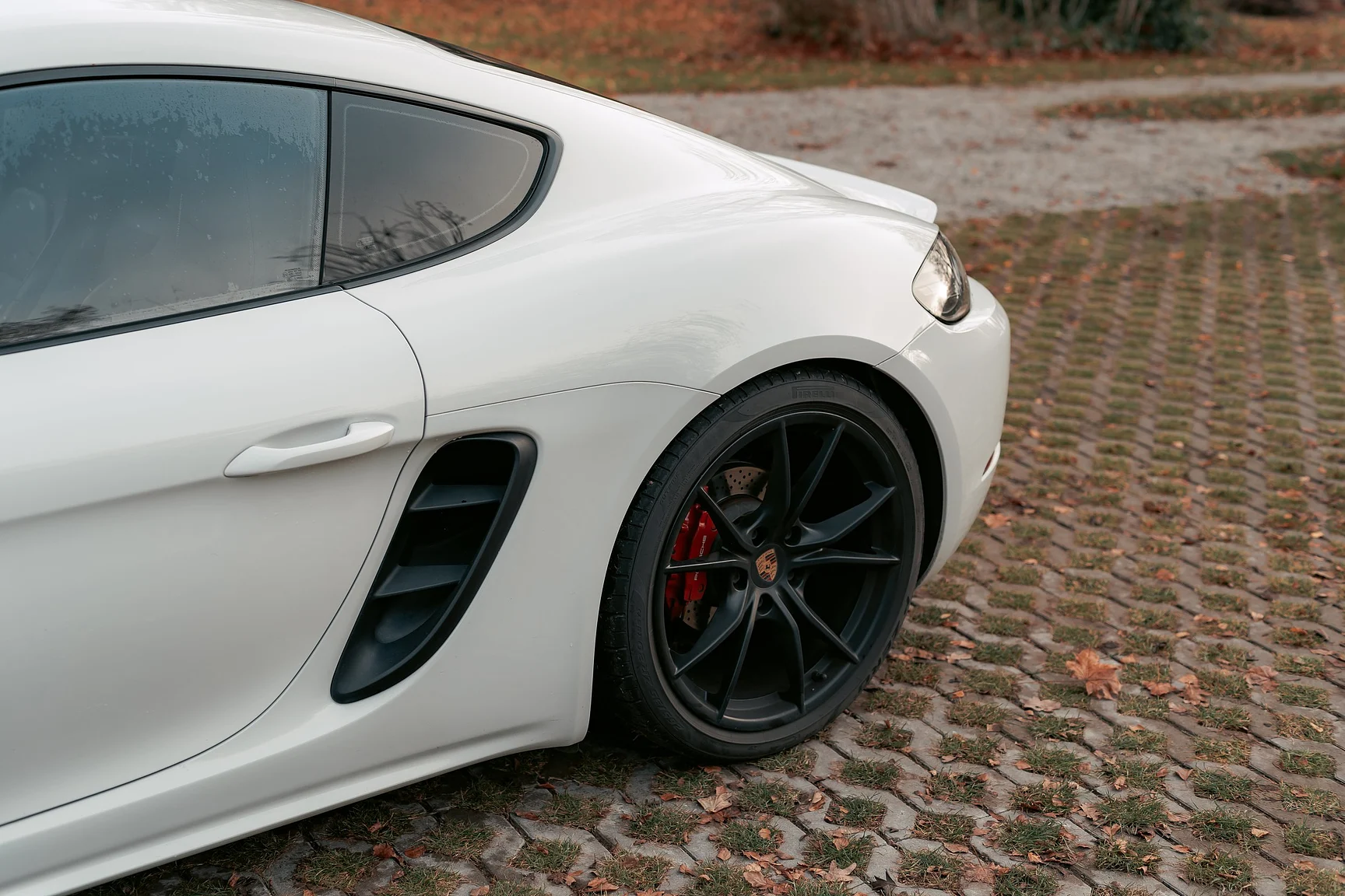 Aussenfoto 2017 Porsche 718 Cayman S (26)