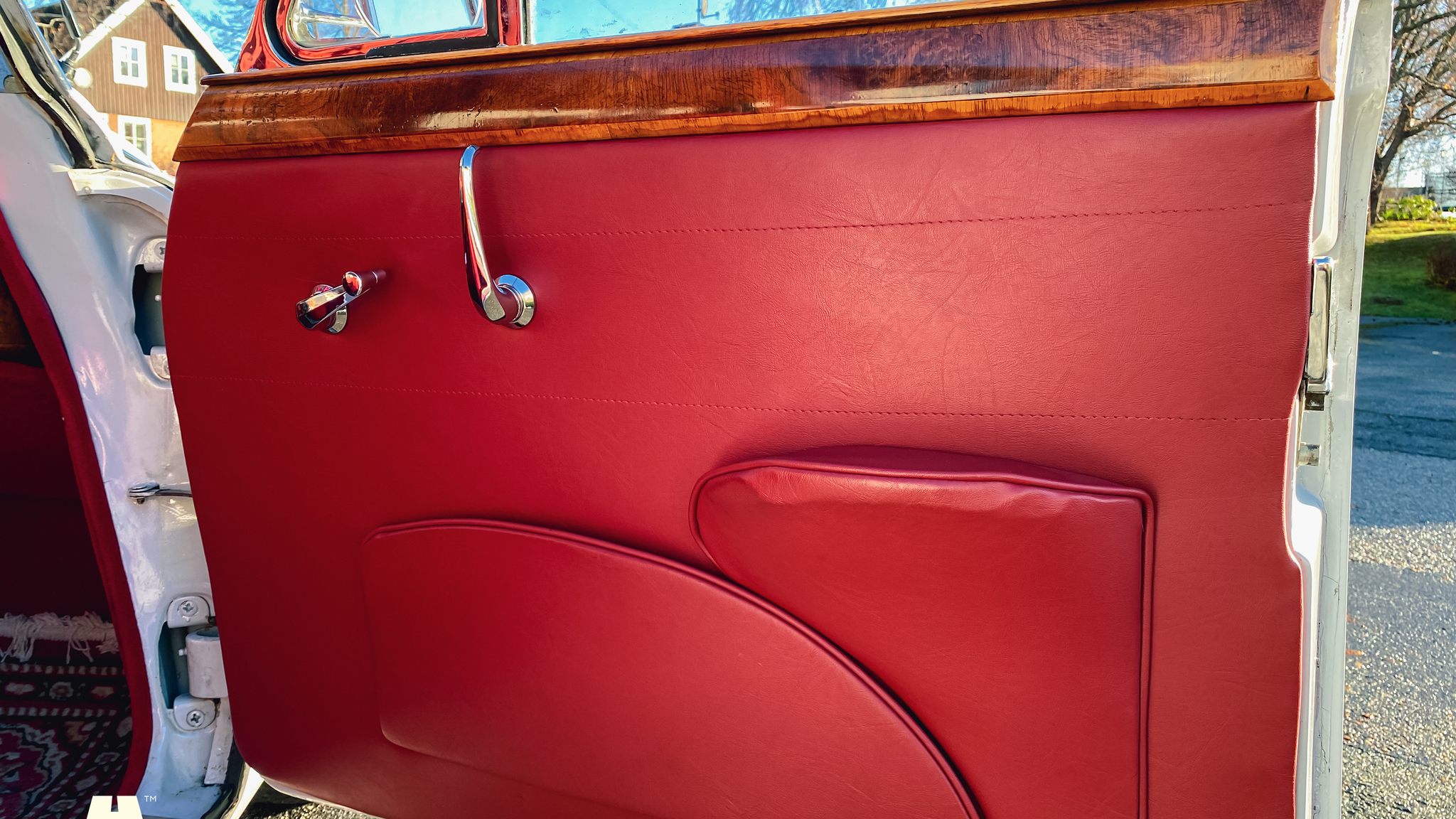Interior image of 1961 Jaguar Mark 2