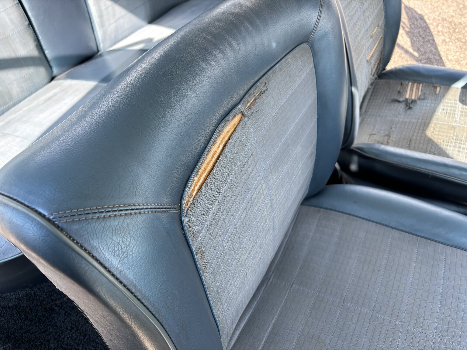 Interior image of 1965 Opel Record Deluxe