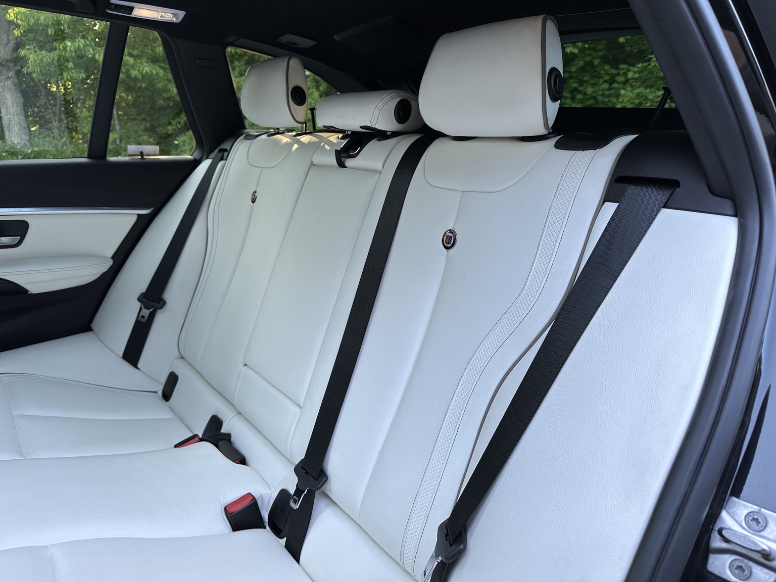 Interior image of 2017 Alpina D3 Bi-Turbo Allrad