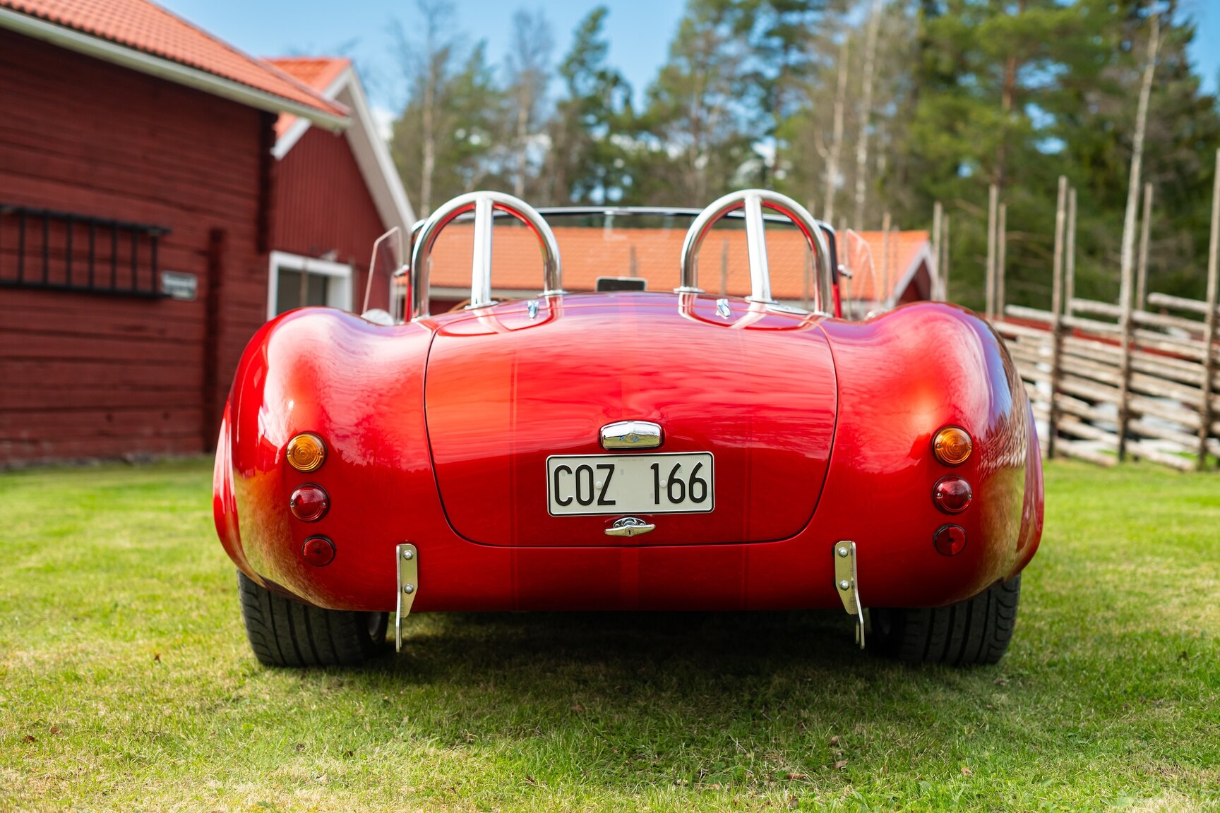 Exterior image of 2011 AC Cobra Replika