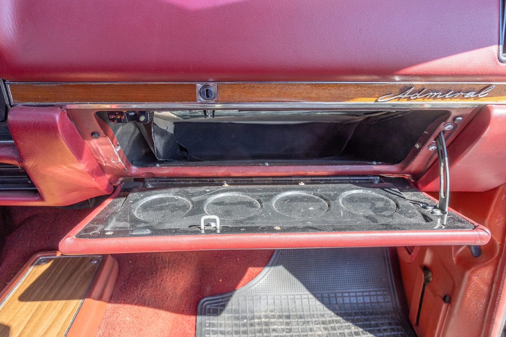 Innenraumfoto von 1970 Opel Admiral Admiral (114)
