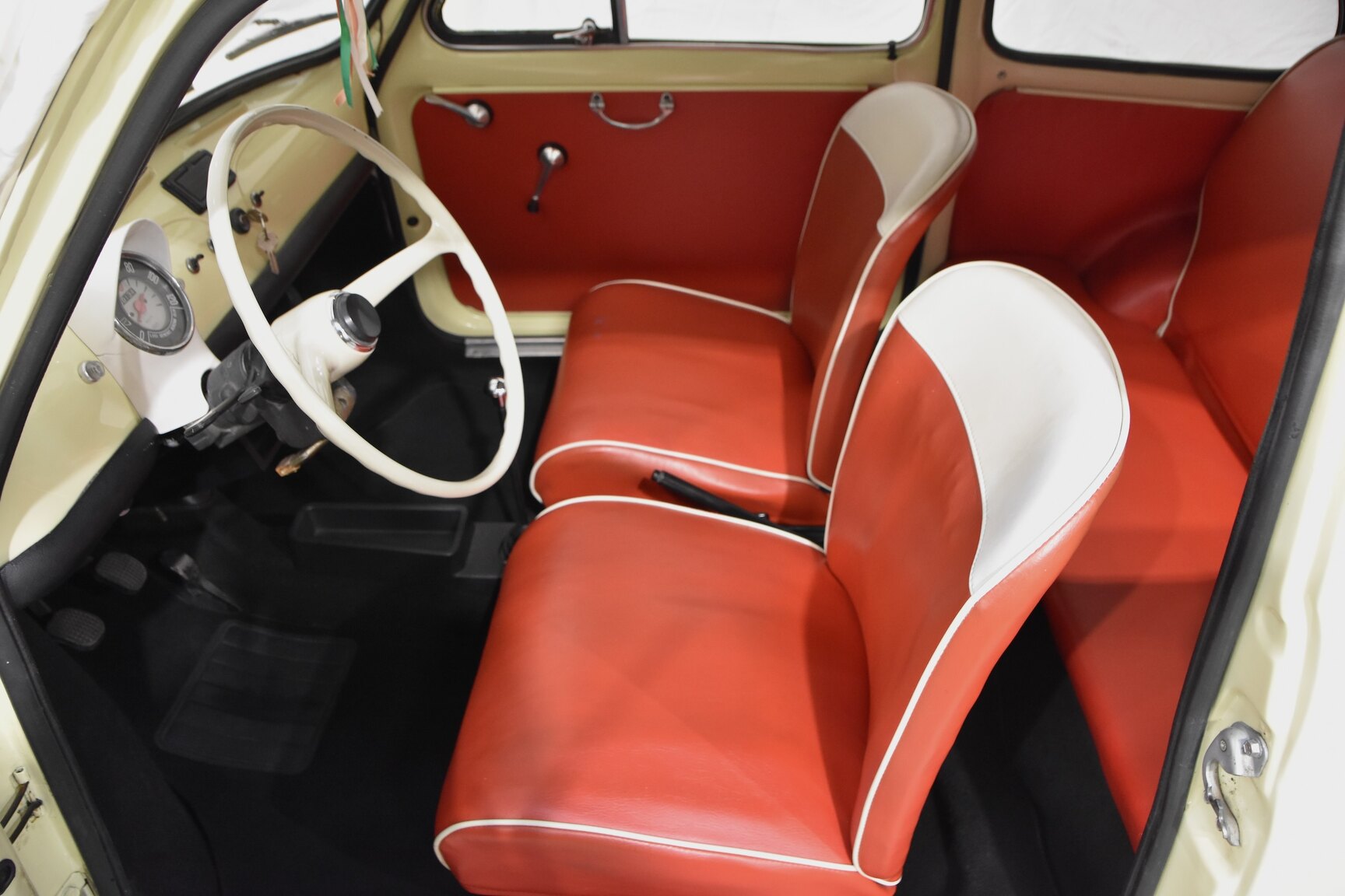 Interiörbild 1968 Fiat 500