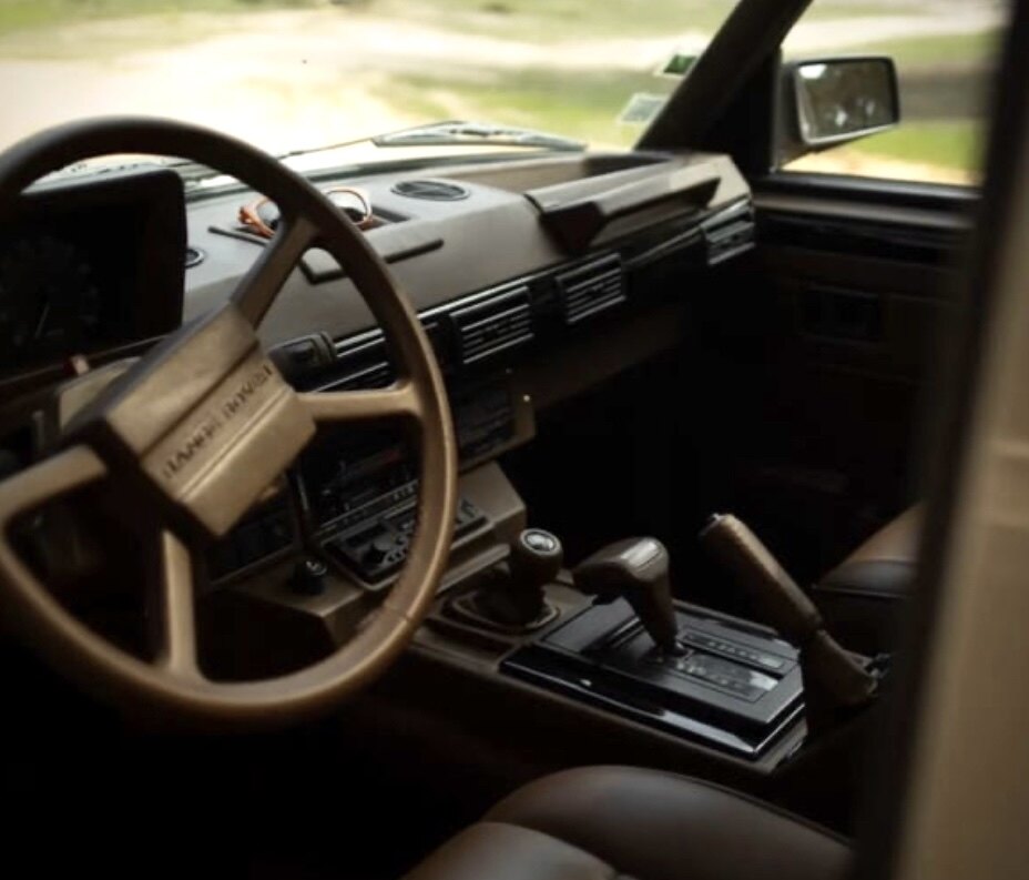 Innenraumfoto von 1991 Range Rover Restomod