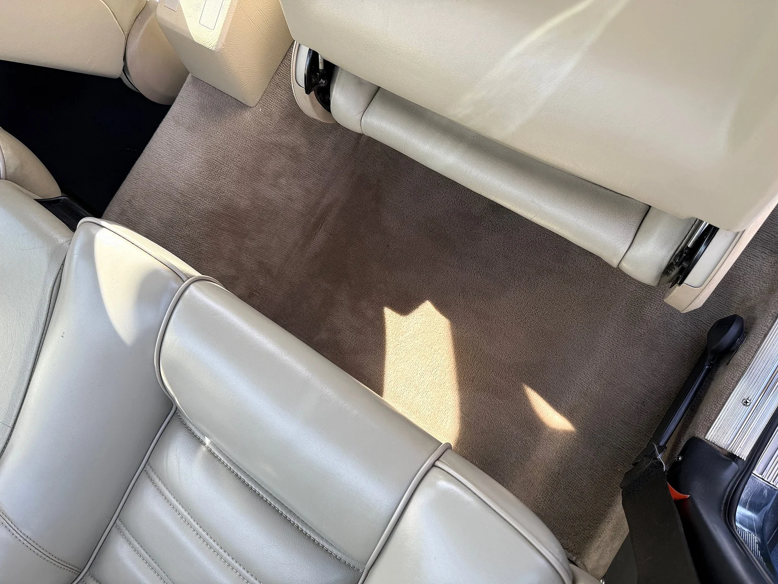 Innenraumfoto von 1985 BMW 635 CSiA (E24) (97)