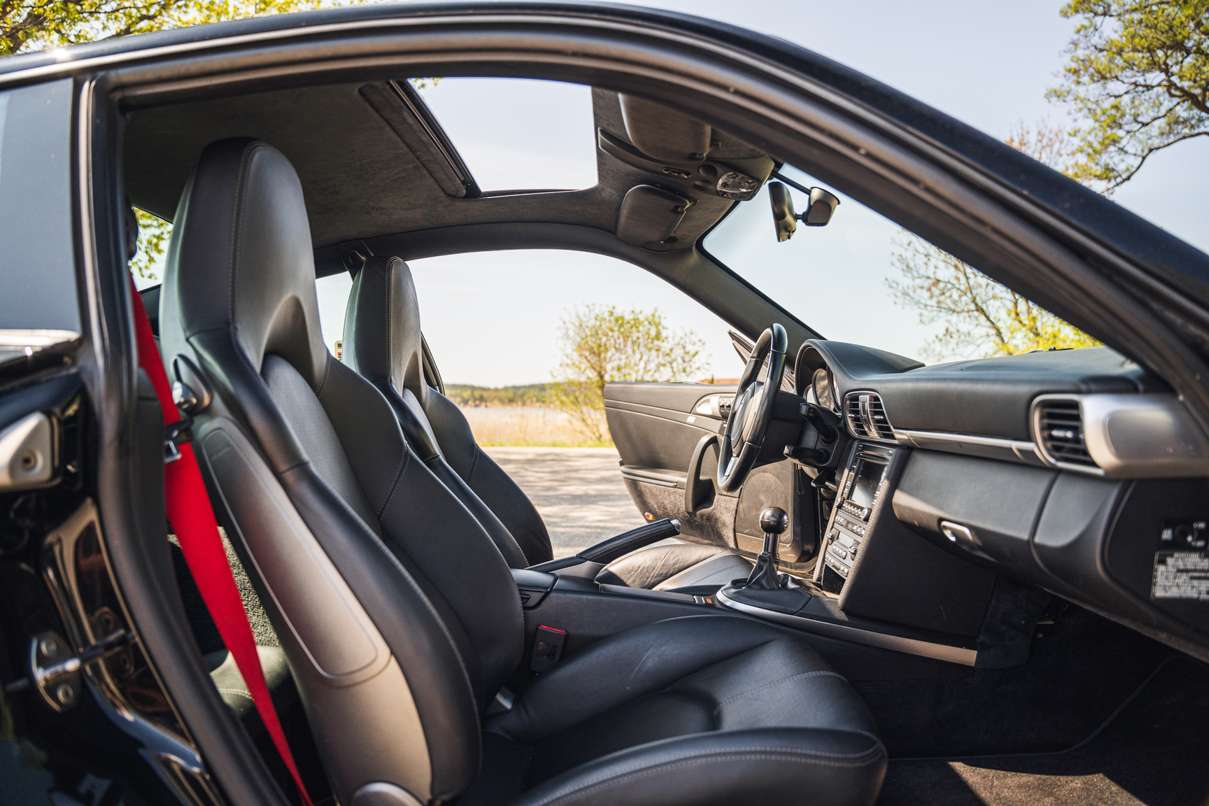 Interiörbild 2009 Porsche 997.2 C2S Manuell (4)